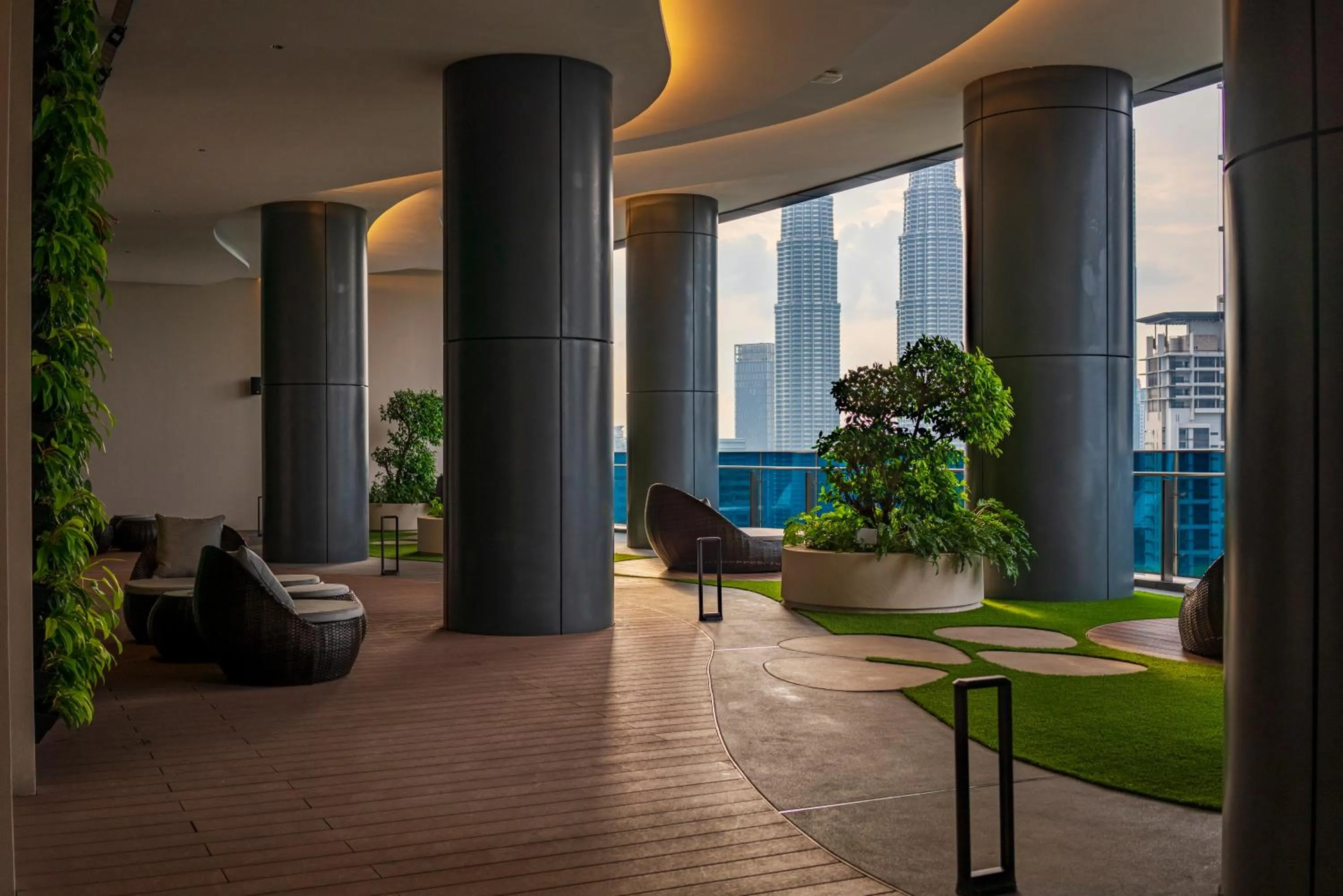 Balcony/Terrace in Eaton Residence KLCC