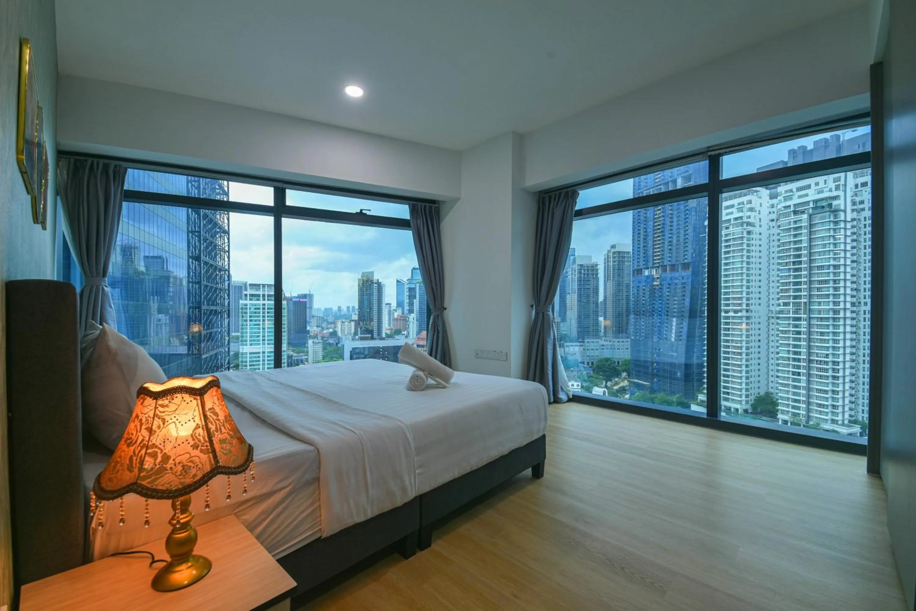 Bed in Eaton Residence KLCC