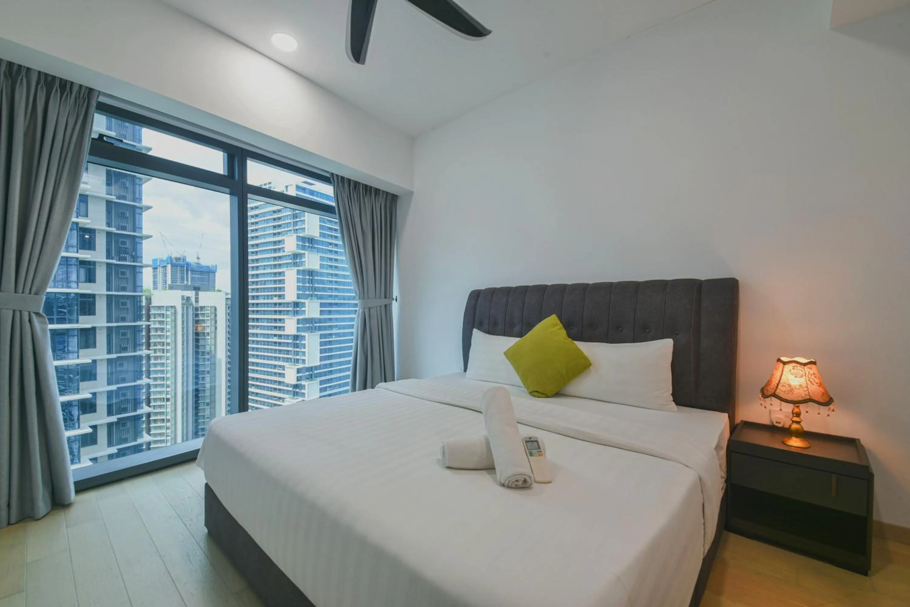 Bed in Eaton Residence KLCC