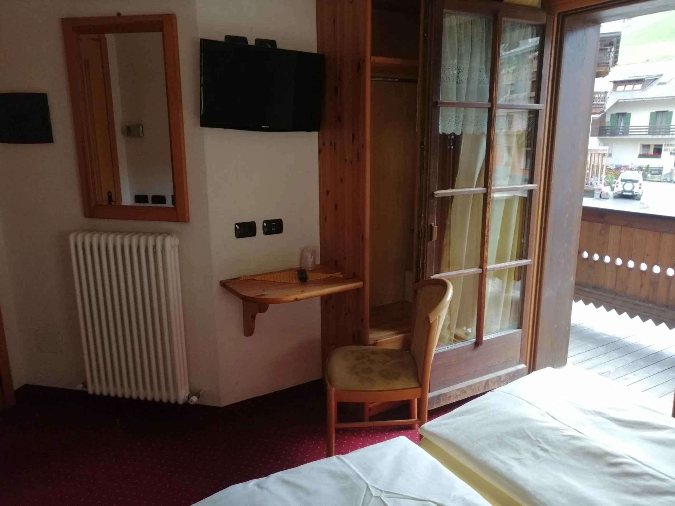 Bed in Garni Baita Cecilia