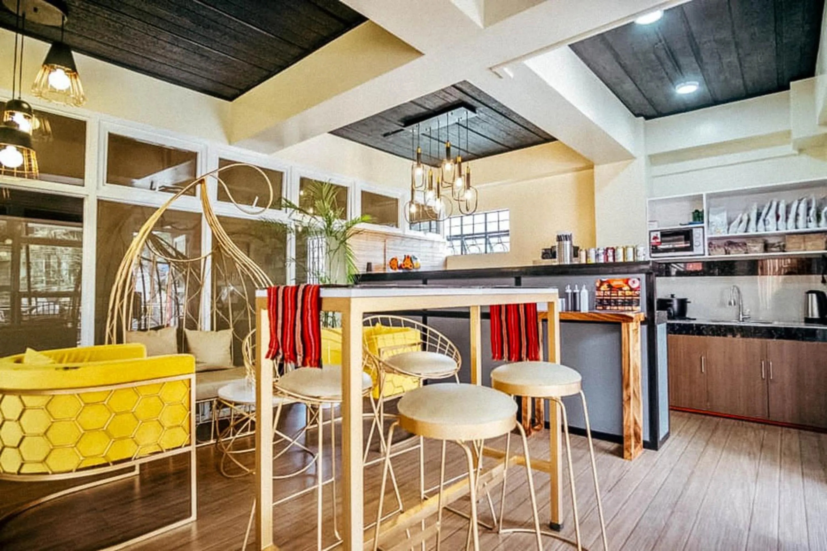 Seating area in Campo Filipino Dormitelle powered by Cocotel