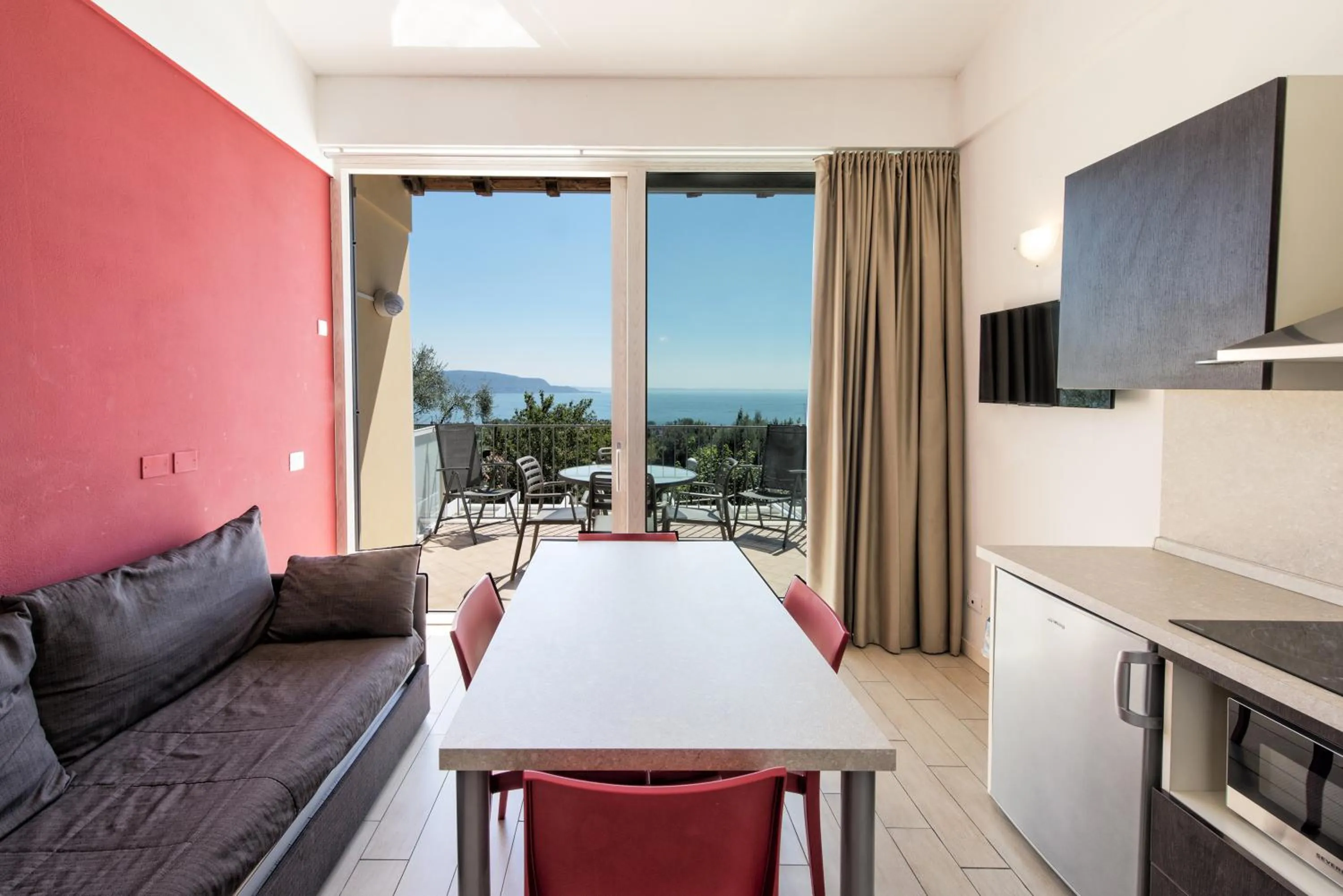 Kitchen or kitchenette in La Chioma di Berenice Garda Residence