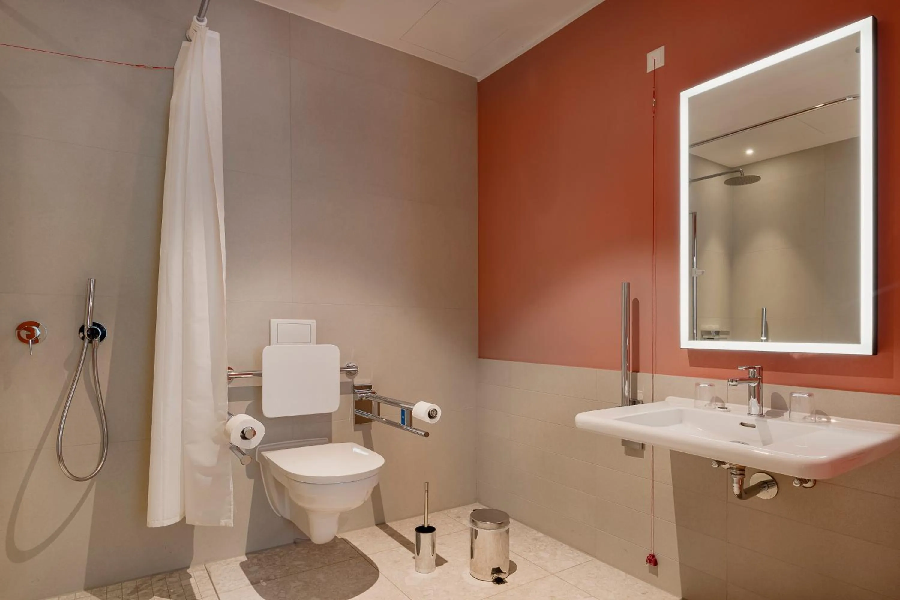 Bathroom in Elisapart - Apartments am Sommerschloss