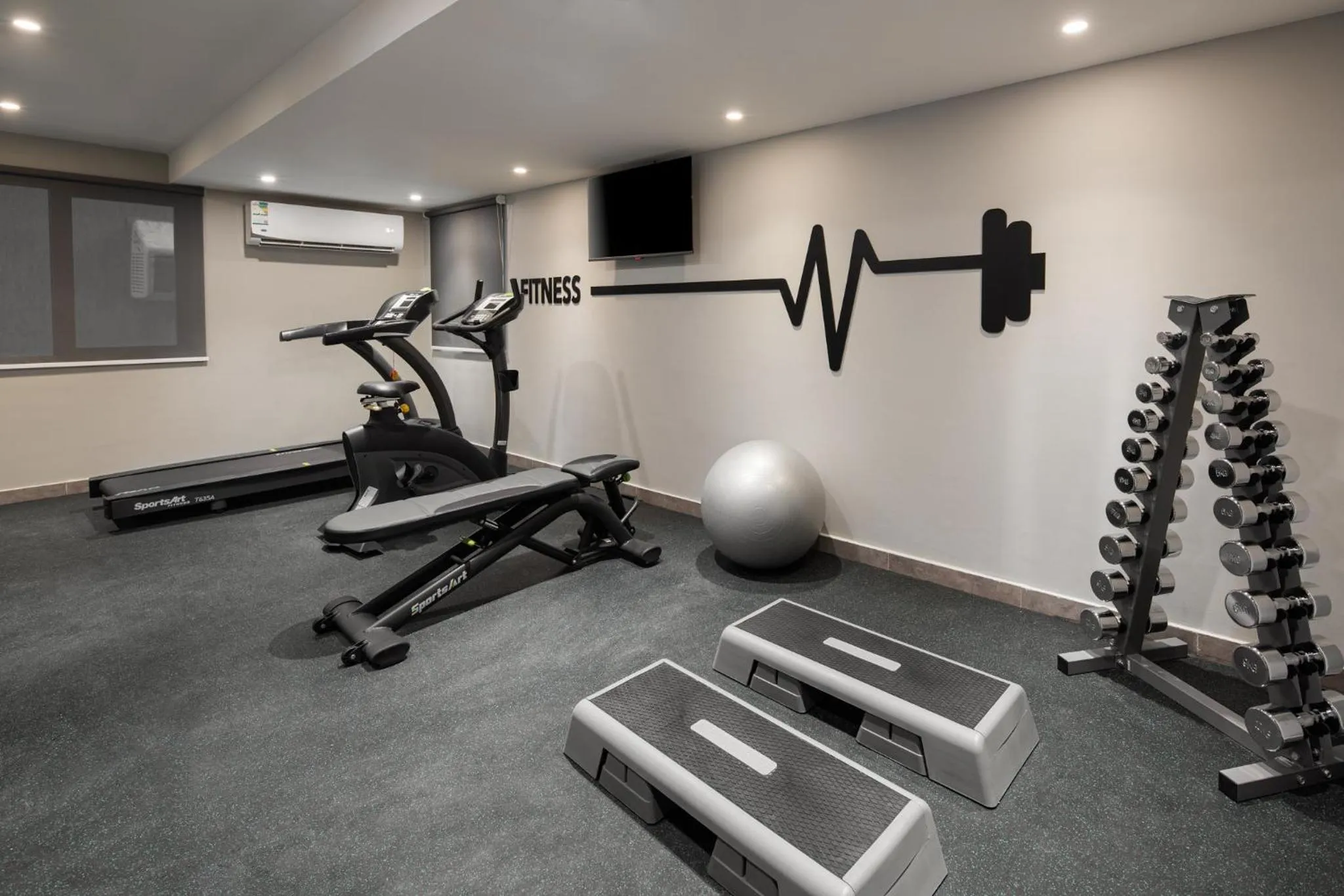 Fitness centre/facilities in Marlo Hotel - فندق مارلو