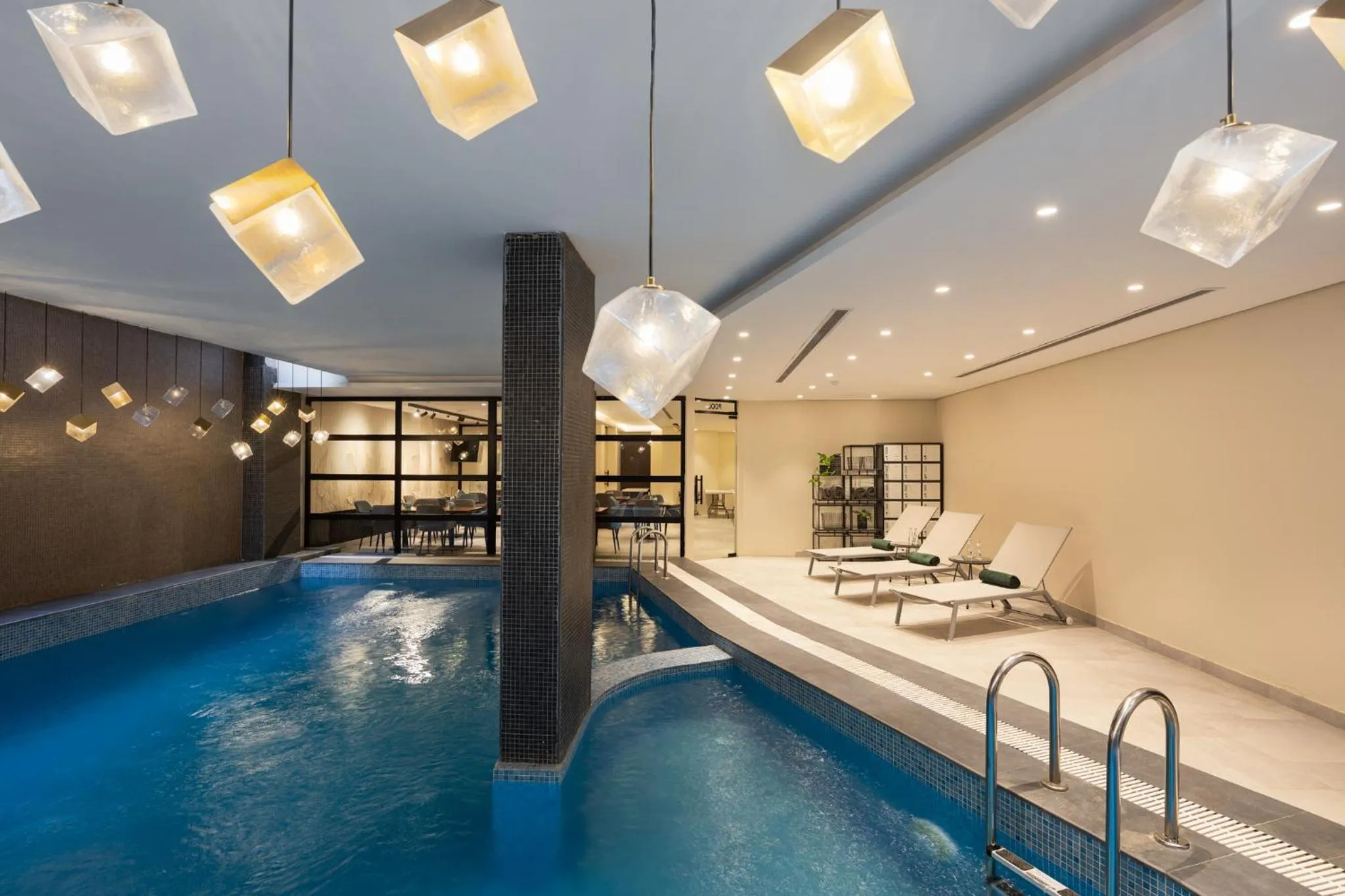 Pool view in Marlo Hotel - فندق مارلو