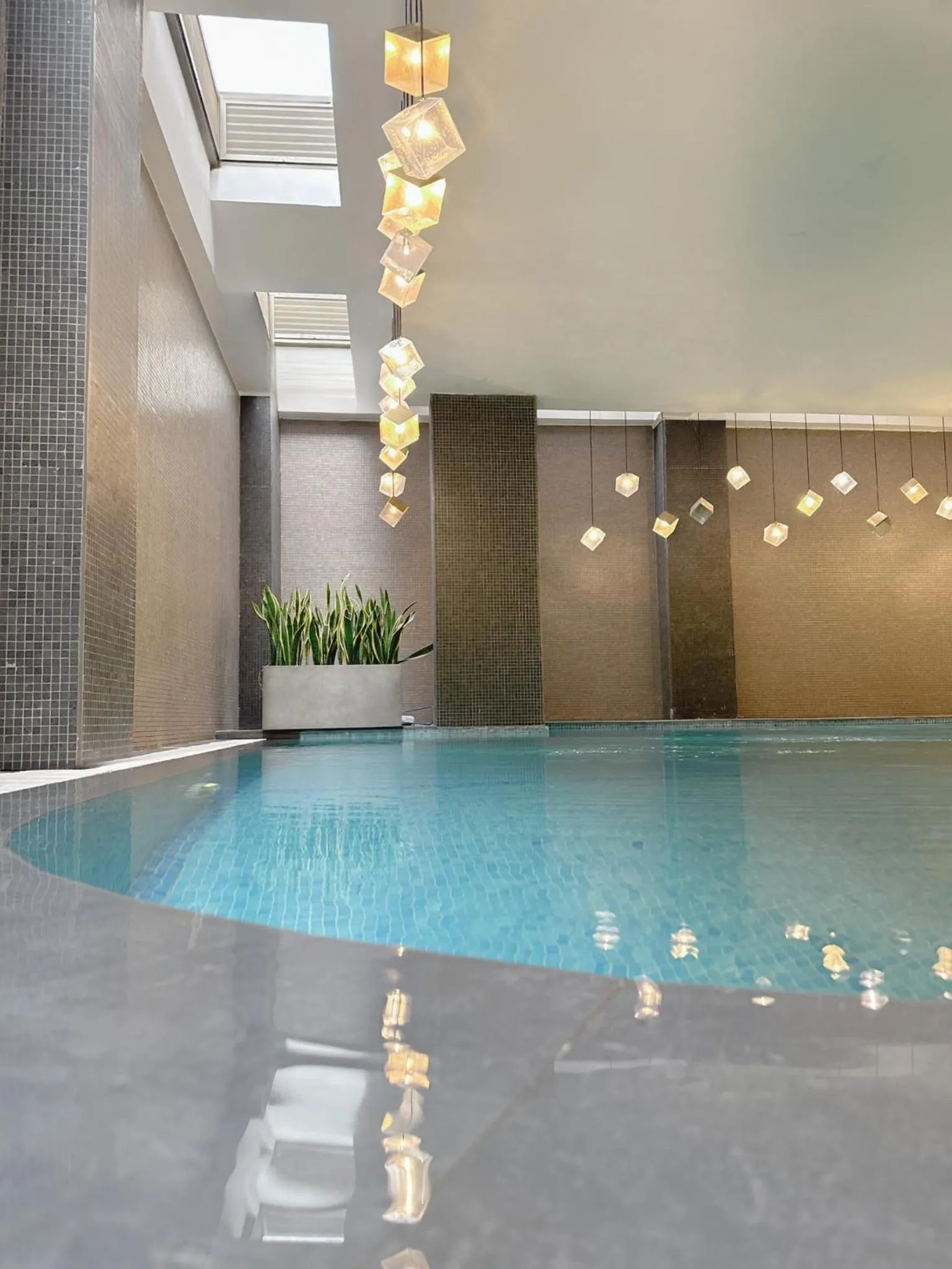 Pool view in Marlo Hotel - فندق مارلو