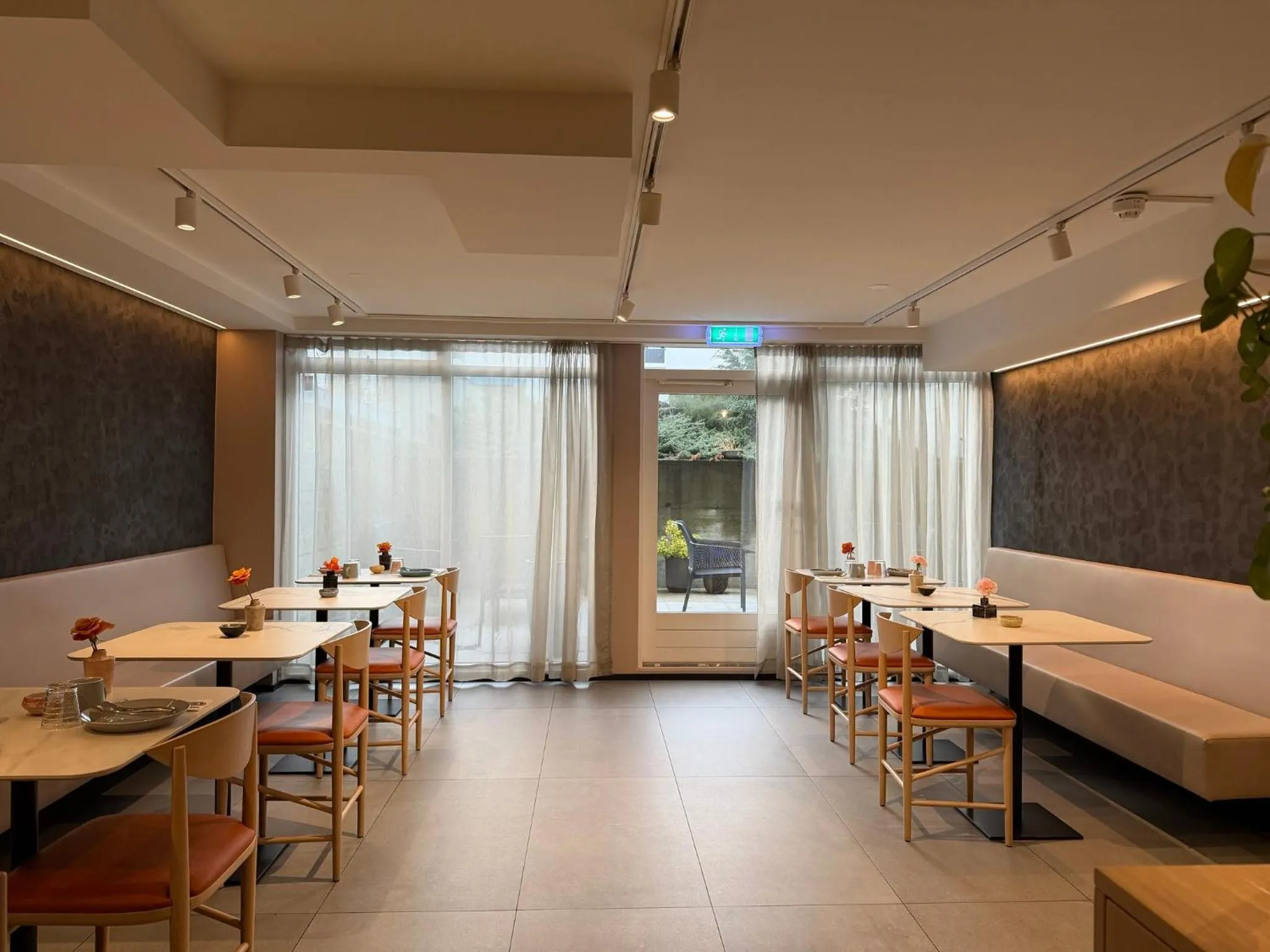 Breakfast in Hotel Lotus