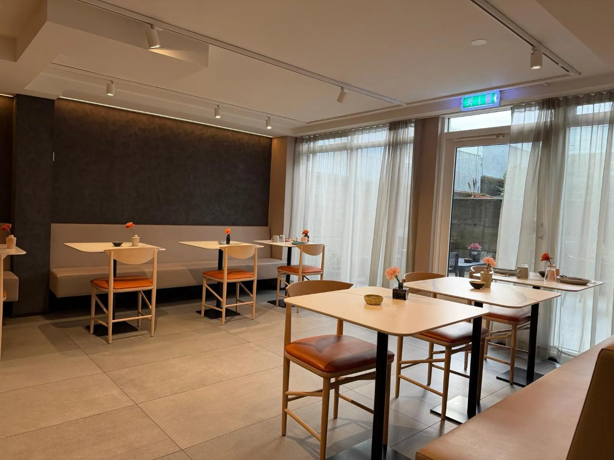 Breakfast in Hotel Lotus