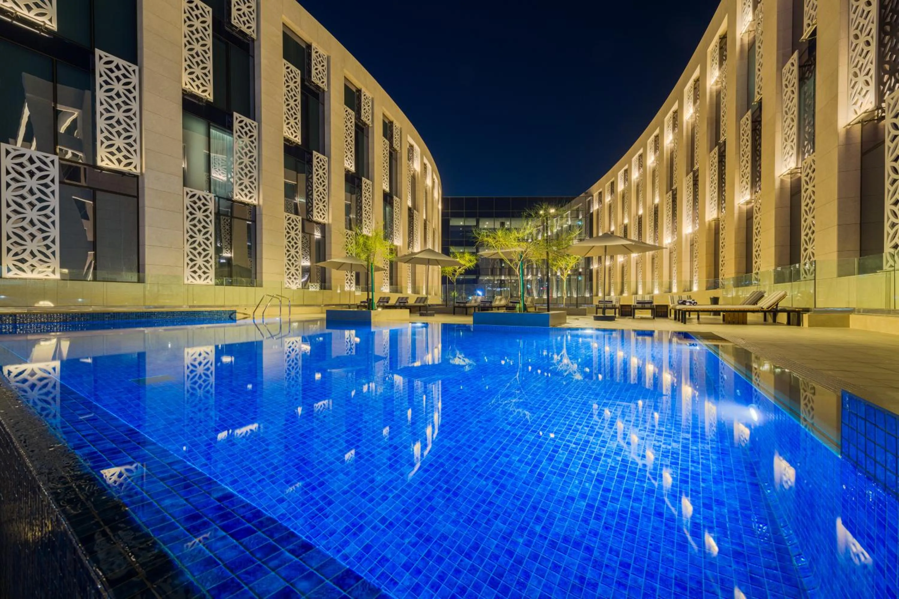Swimming pool in IntercityHotel Muscat