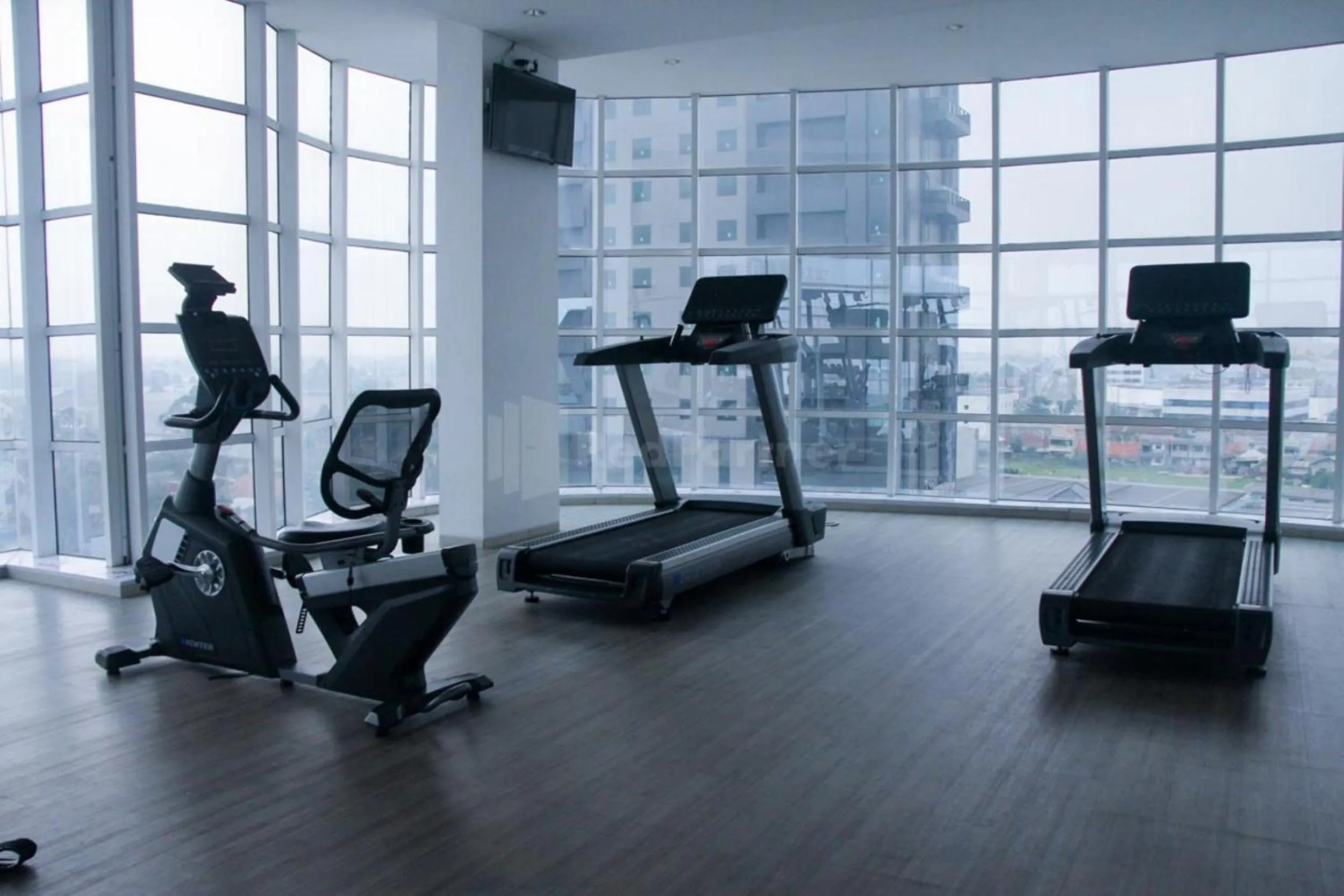 Fitness centre/facilities in RedLiving Apartemen TreeParkCity - My Rooms Tower Alpine