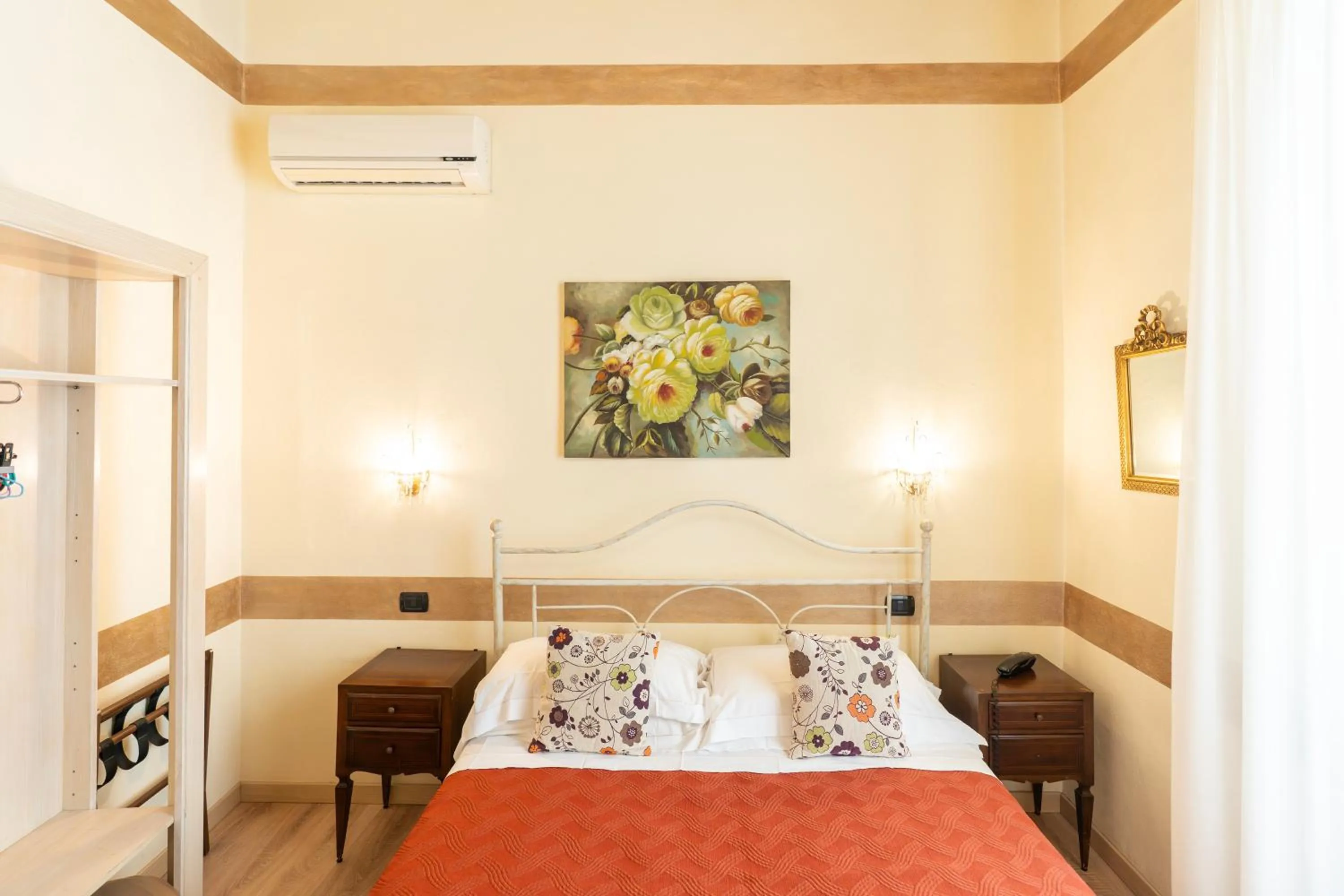 Photo of the whole room, Bed in Boutique Hotel Scalzi - Adults Only