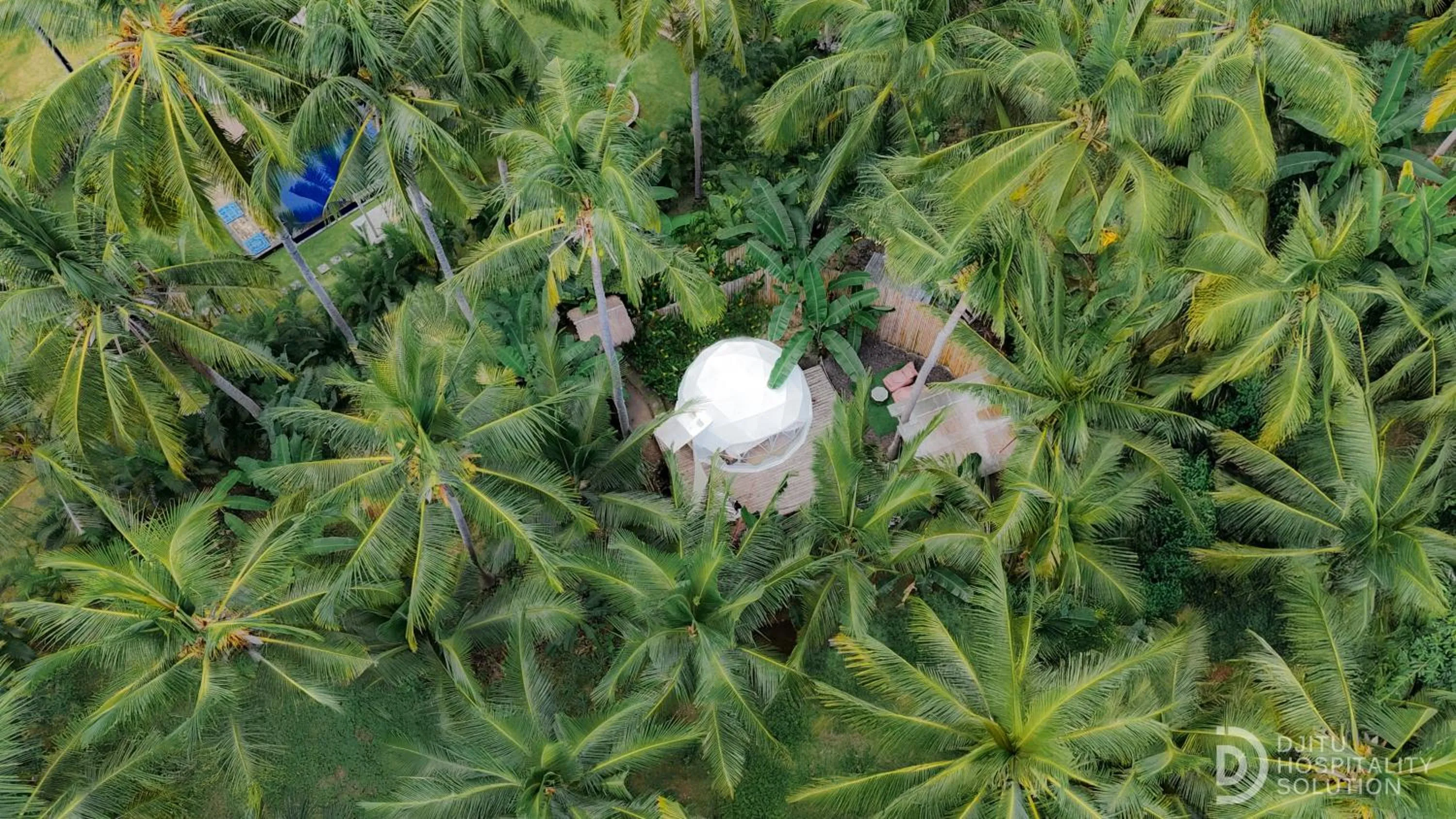 Property building in La Royale Nusa Penida