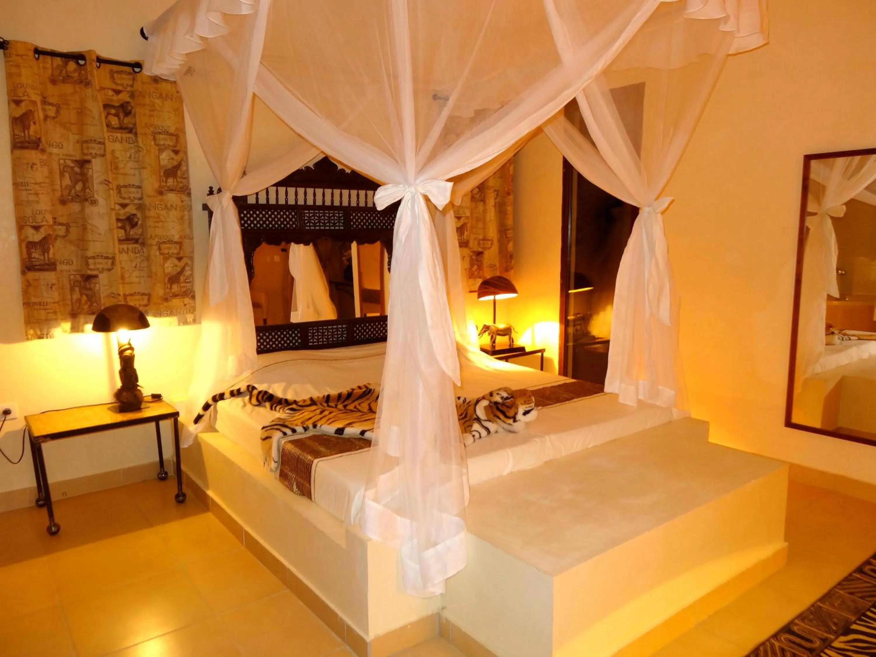 Bed in HOTEL Le Clos Des Papillons