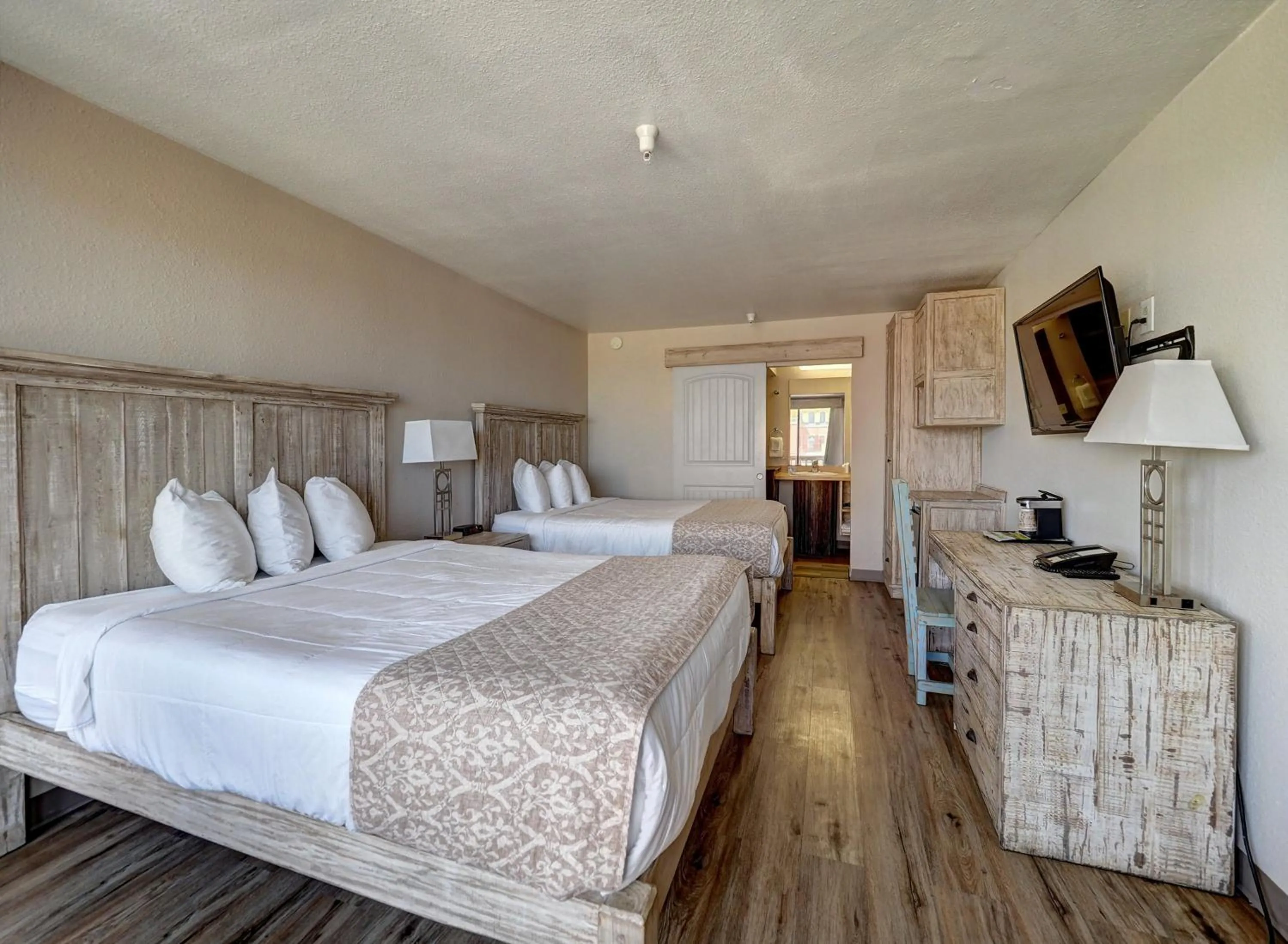 Bed in Hotel DeVille