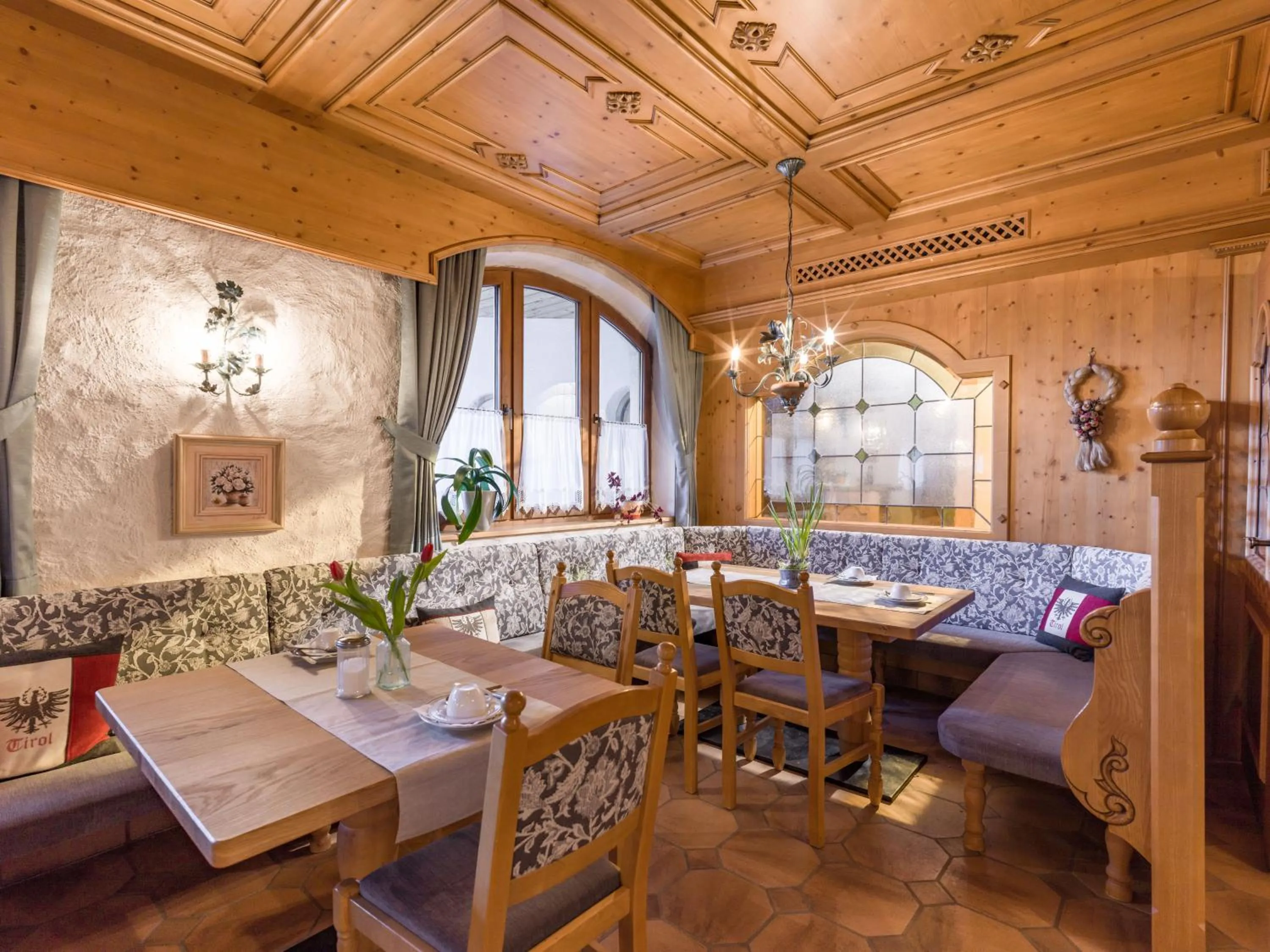 Breakfast in Hotel Gasthof Felsenkeller