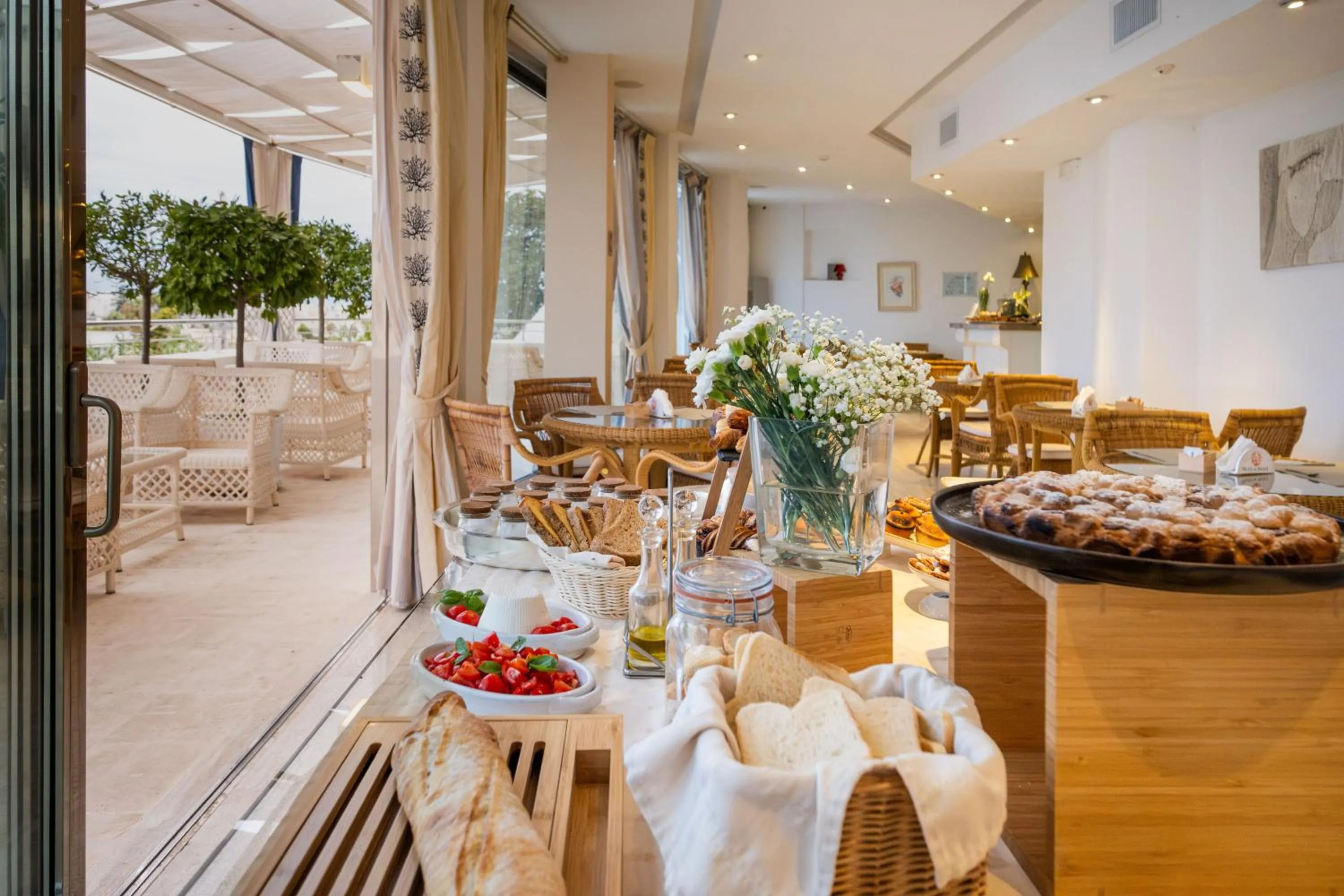 Restaurant/places to eat in Relais Valle Dell'Idro