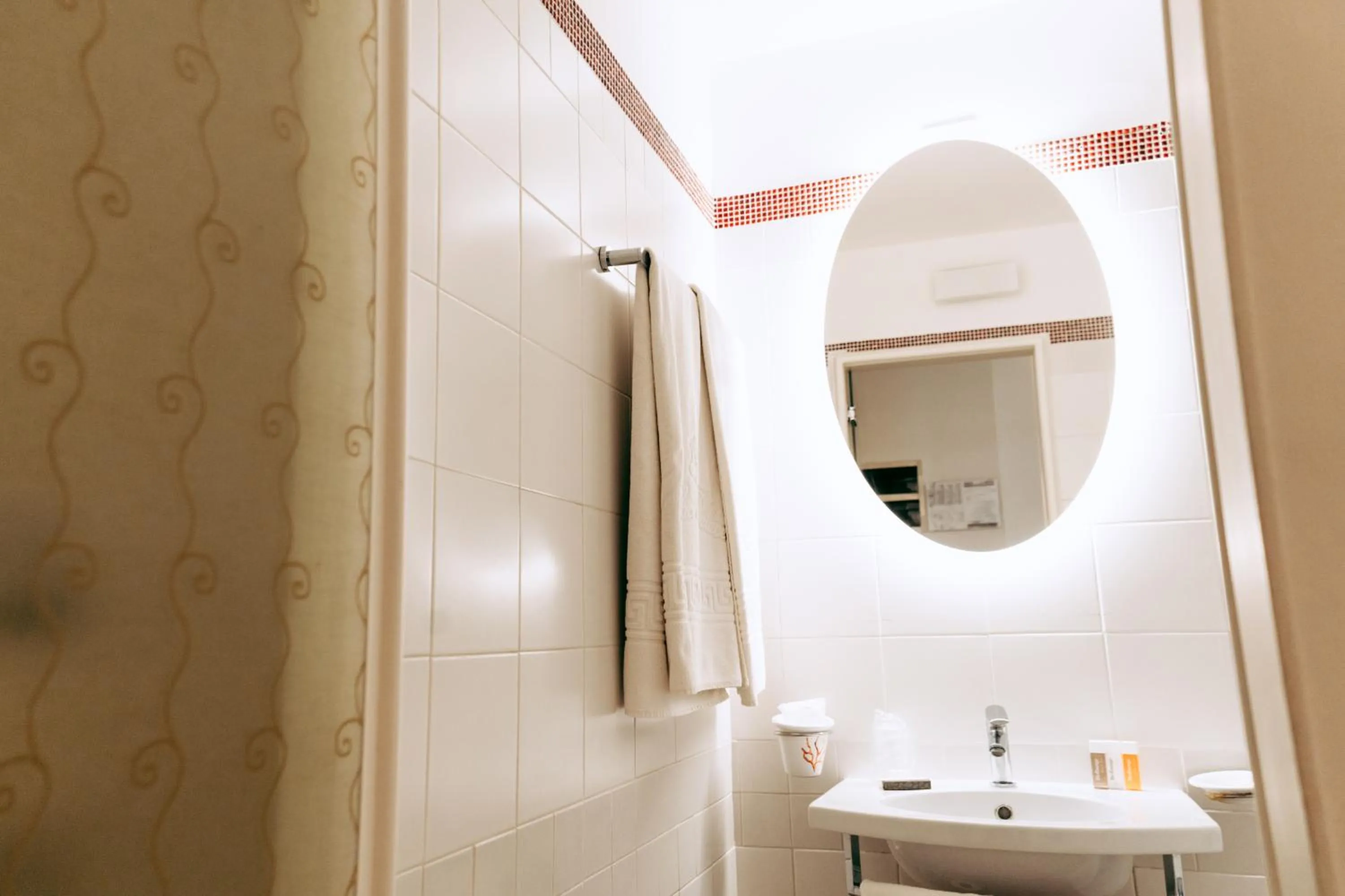 Bathroom in Relais Valle Dell'Idro