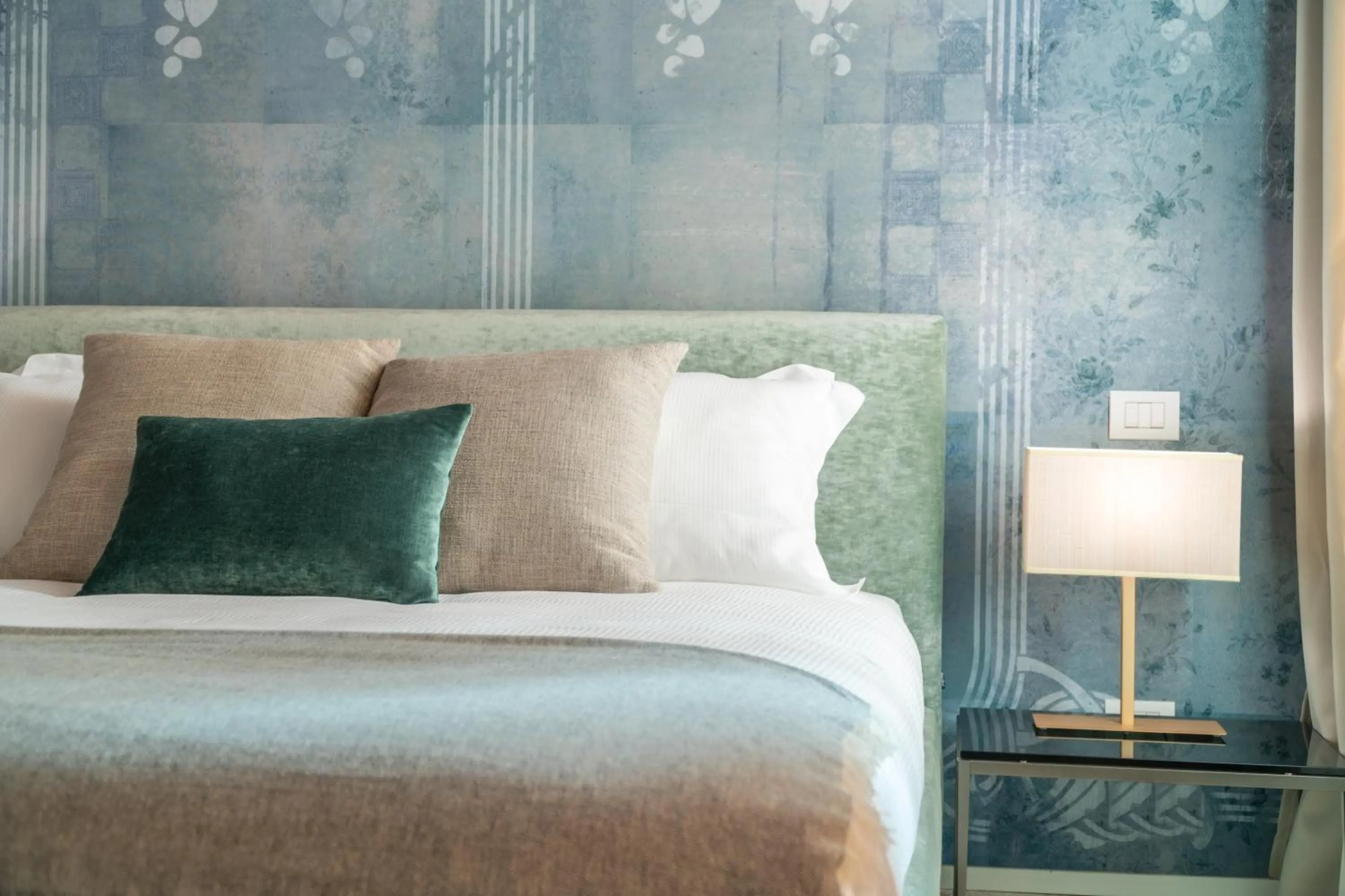 Bed in Ninfea Luxury Suites