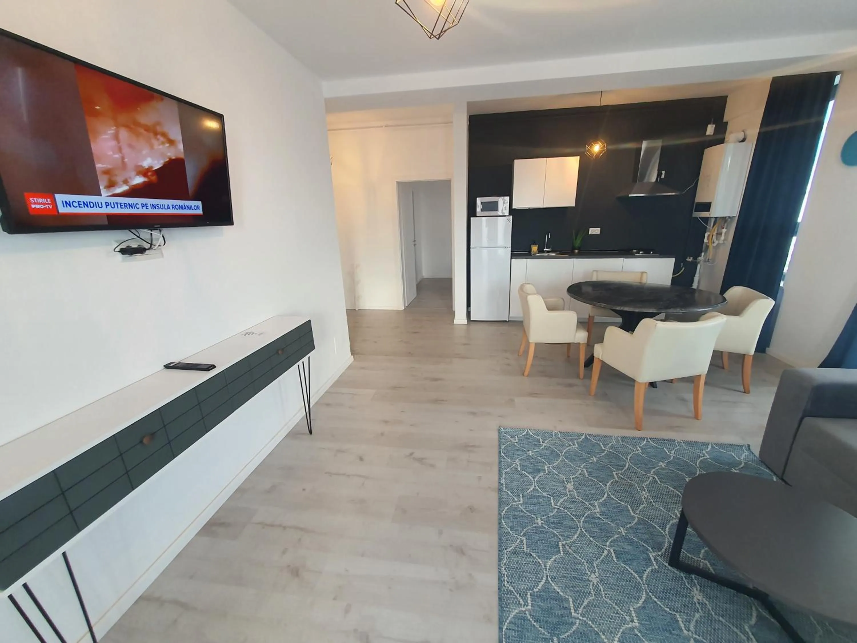 Communal lounge/ TV room in Grey Residence Apartments