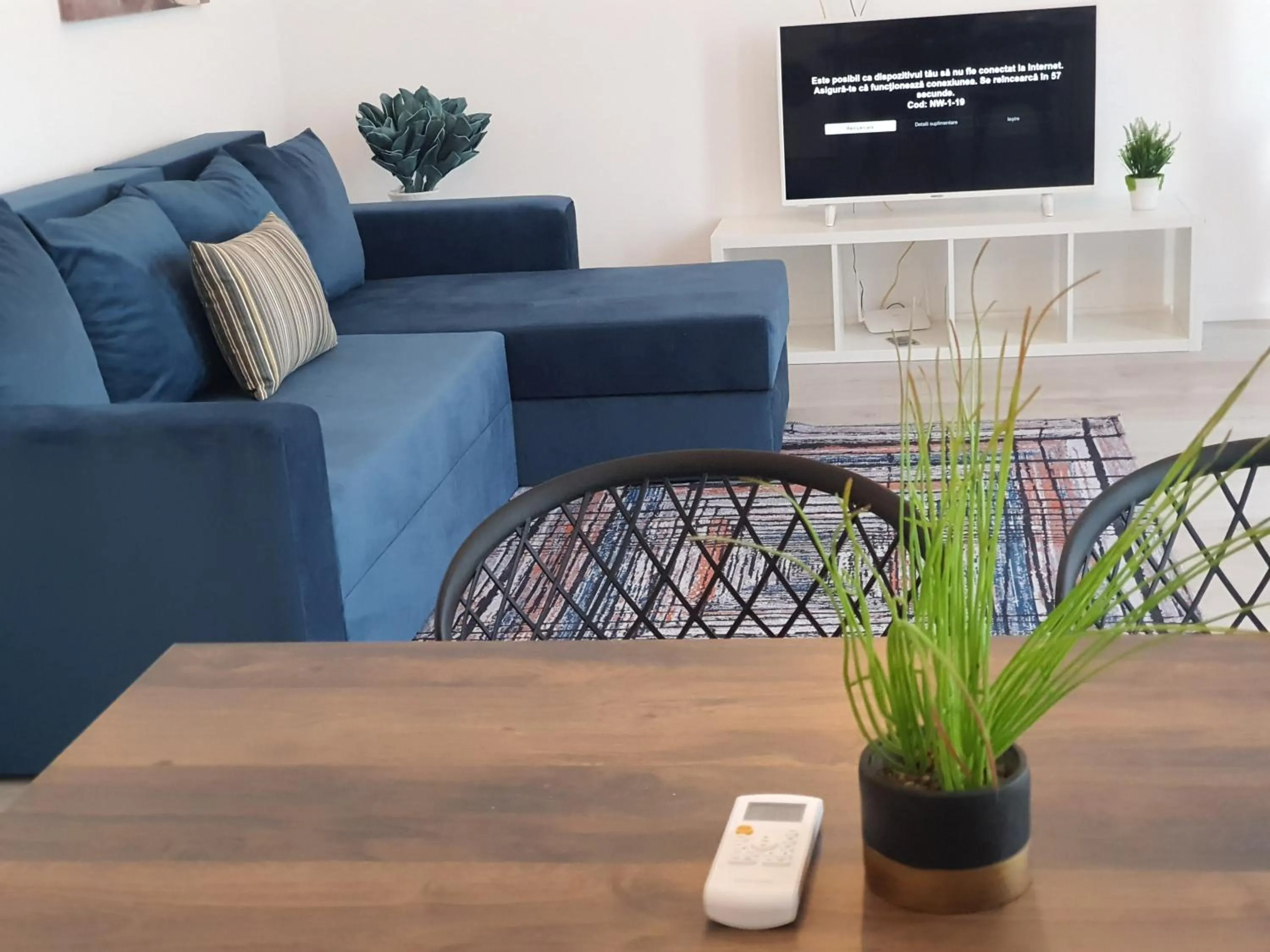 Nightclub / DJ in Grey Residence Apartments