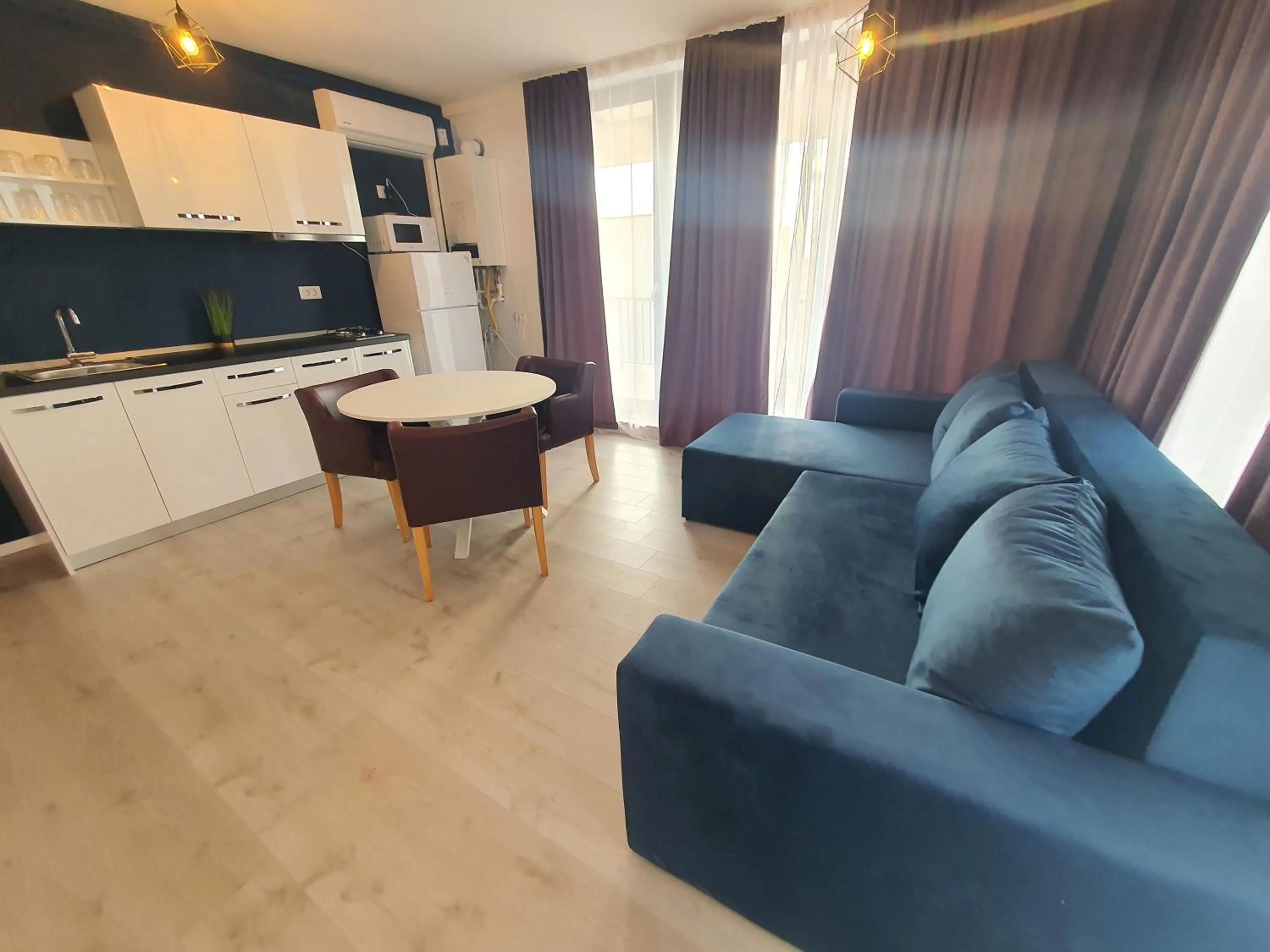 Kitchen or kitchenette in Grey Residence Apartments