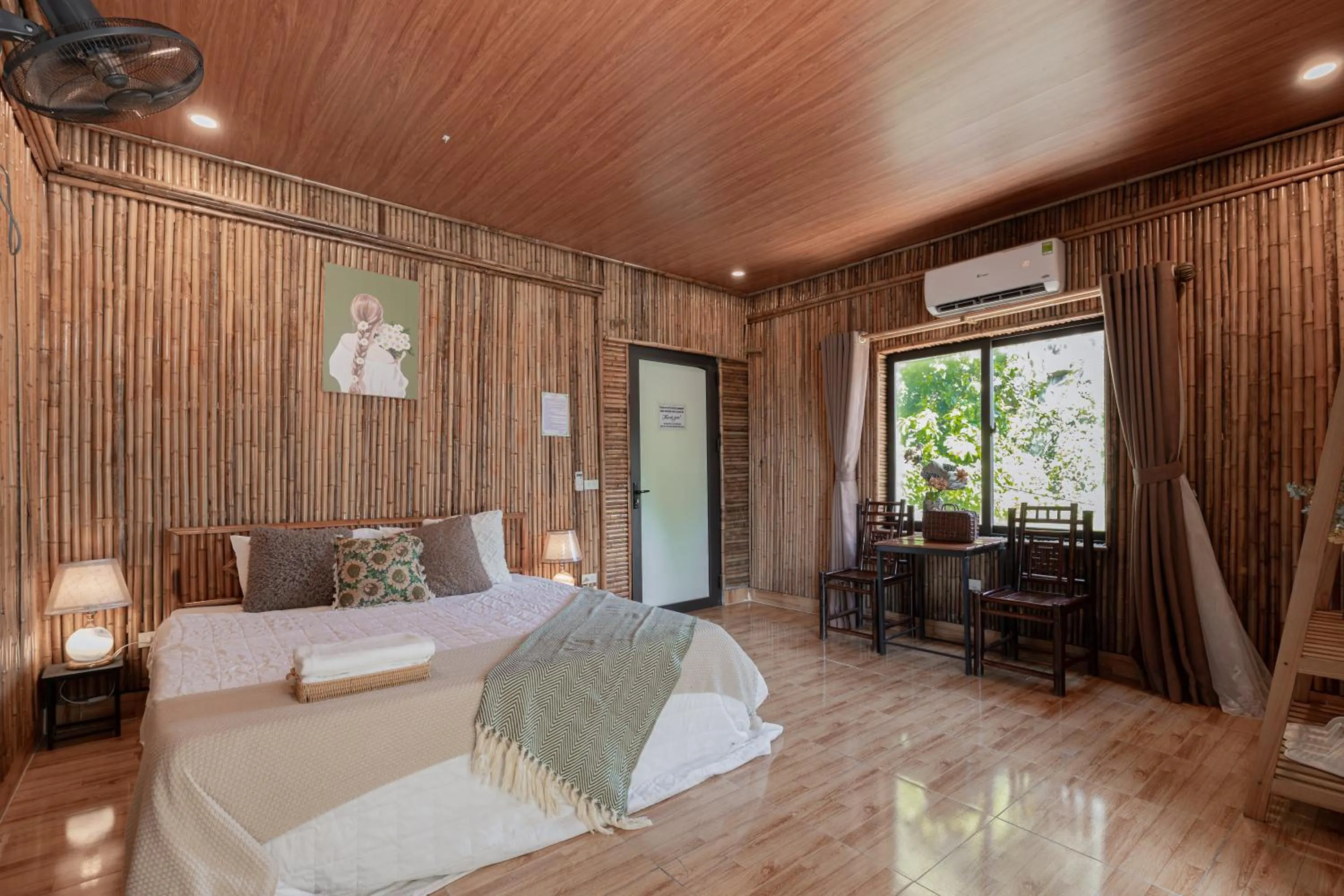 Bed in Bamboo Hill Villa