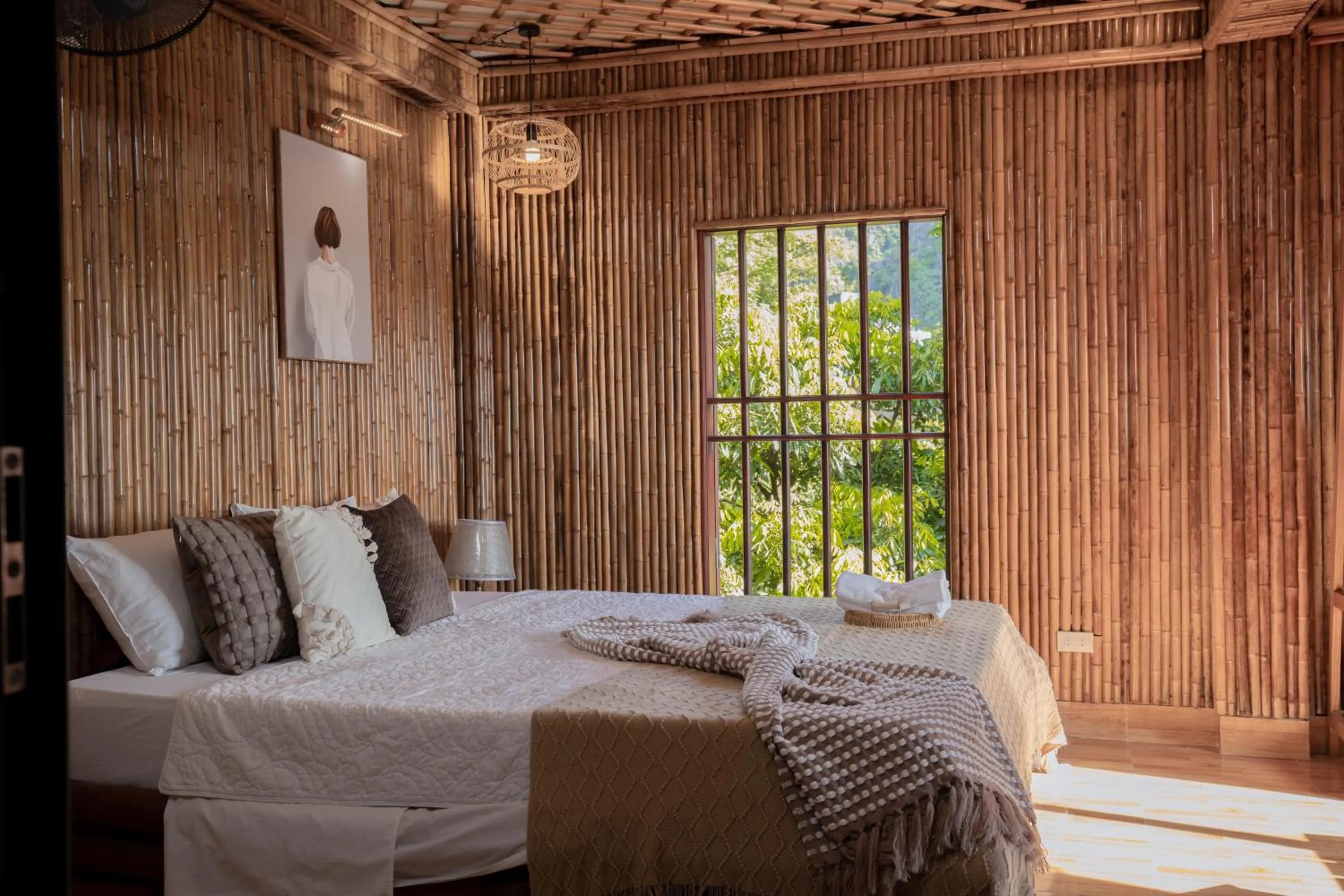 Bed in Bamboo Hill Villa