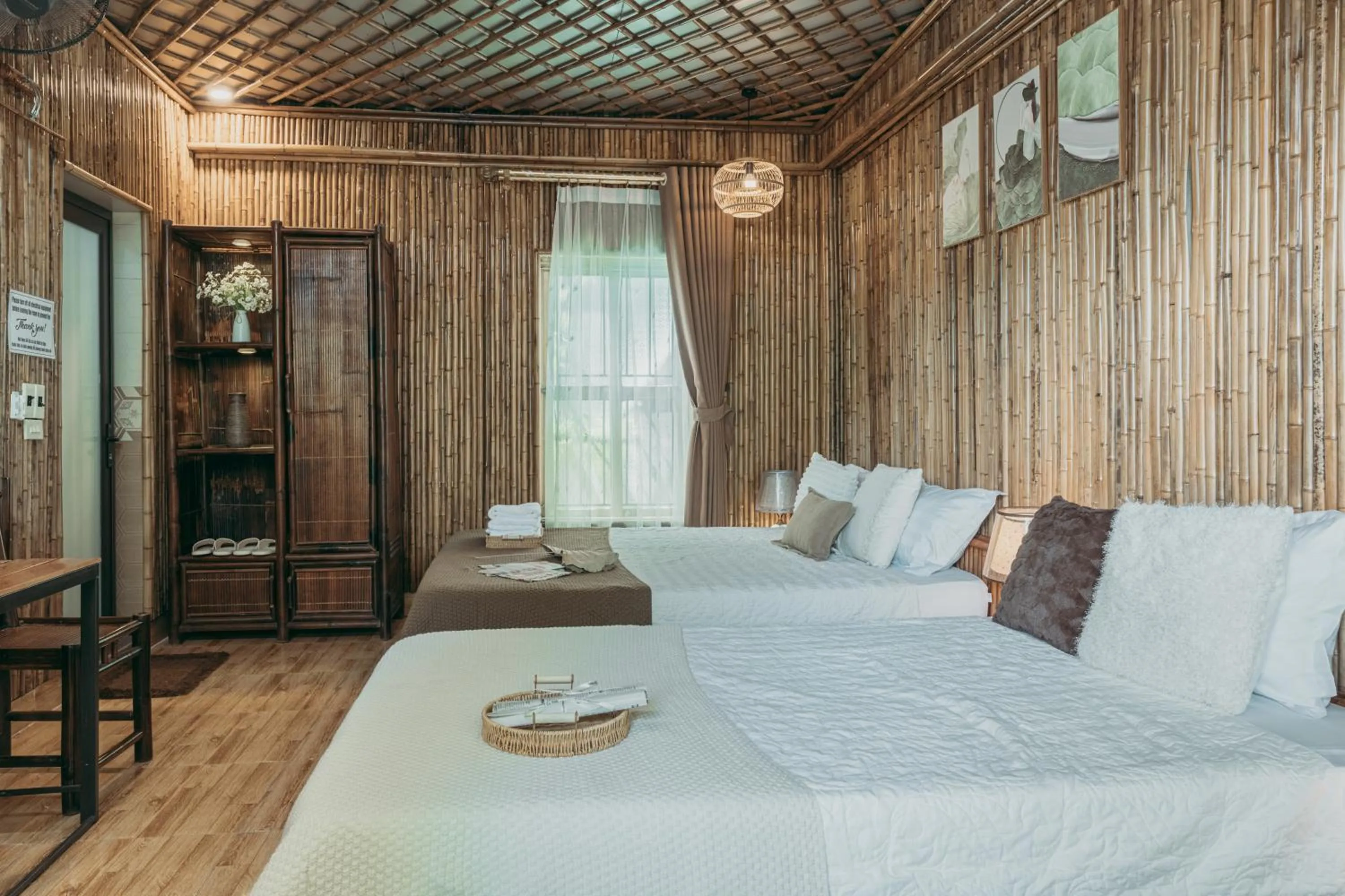 Bed in Bamboo Hill Villa