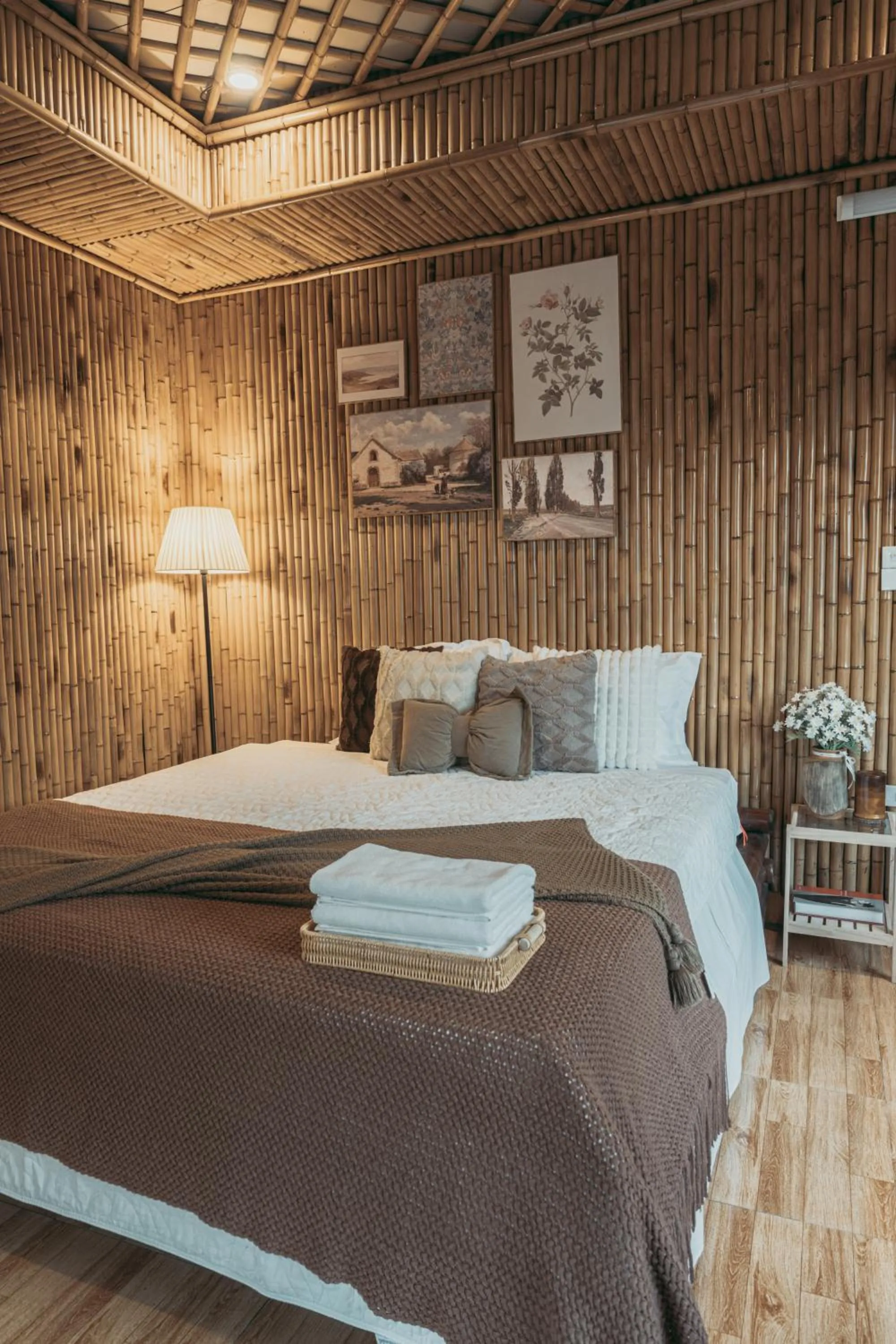 Bed in Bamboo Hill Villa