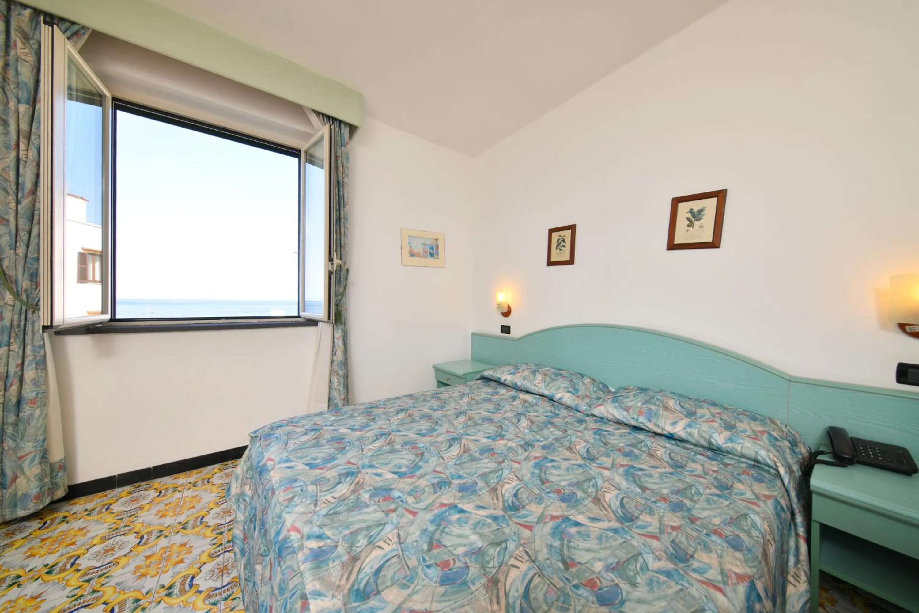 Bedroom in Fortuna Beach - Seaside Hotel