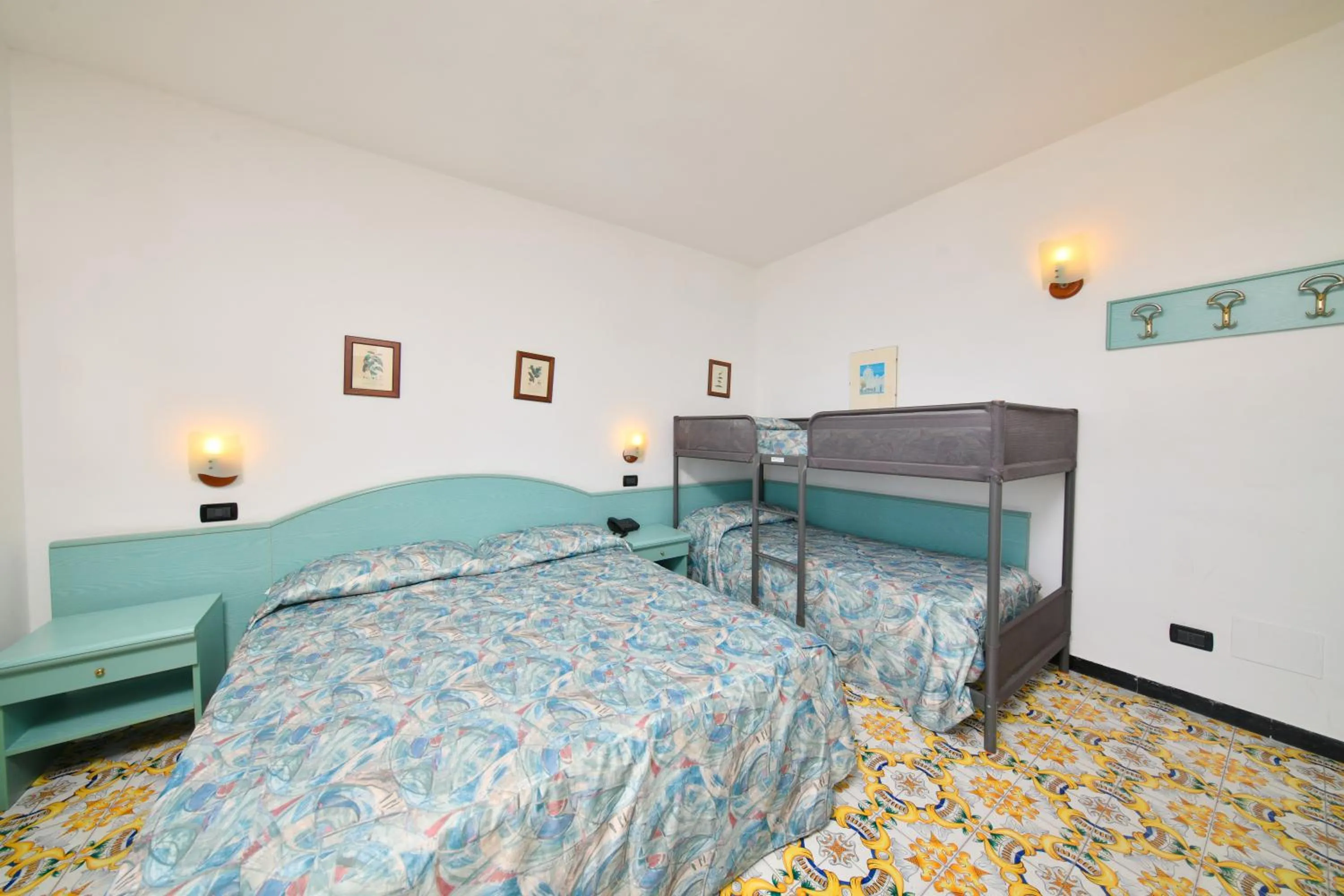 Photo of the whole room in Fortuna Beach - Seaside Hotel