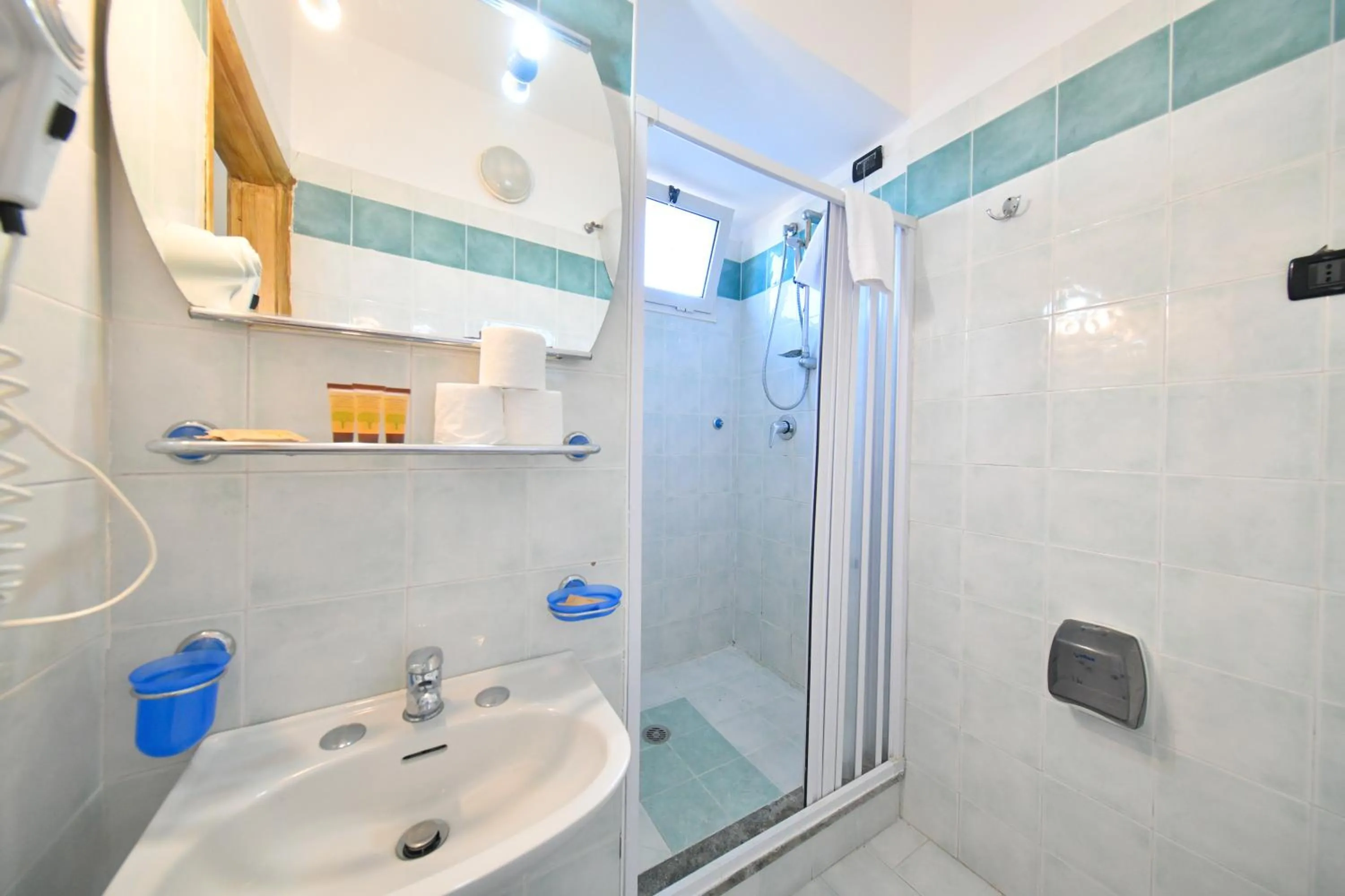 Bathroom in Fortuna Beach - Seaside Hotel