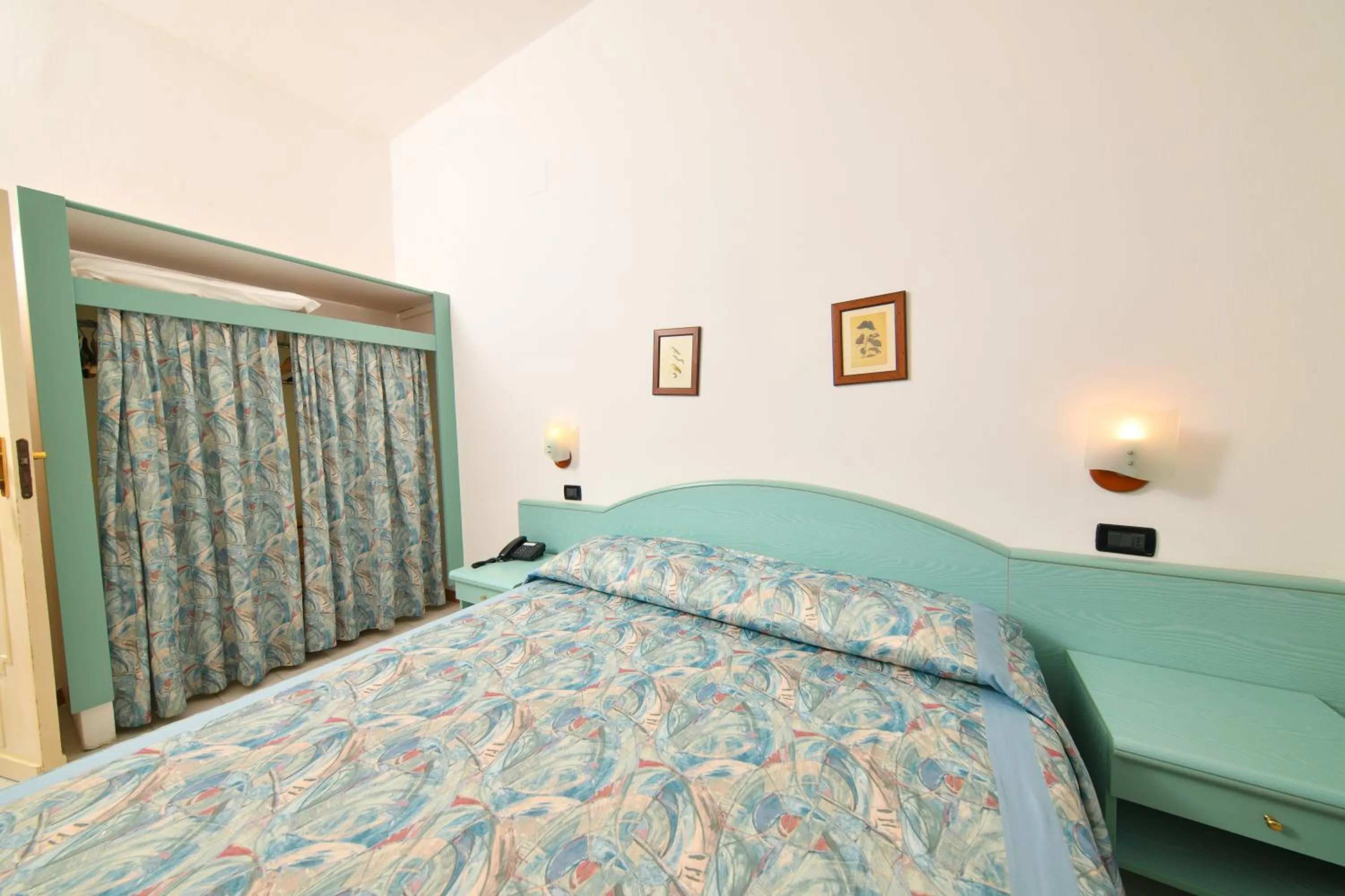 Bedroom in Fortuna Beach - Seaside Hotel