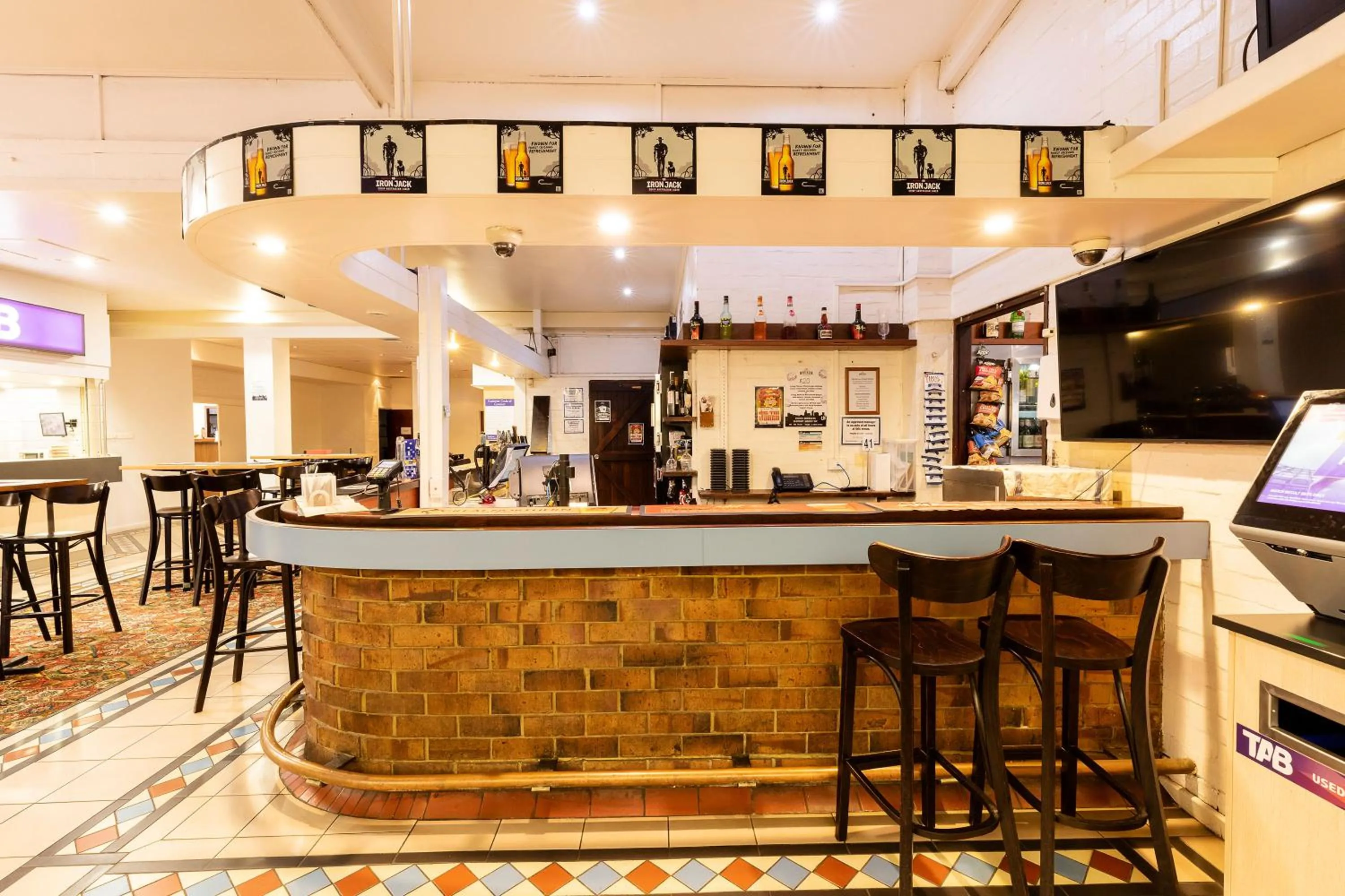 Lounge or bar in Nightcap at Wintersun Hotel