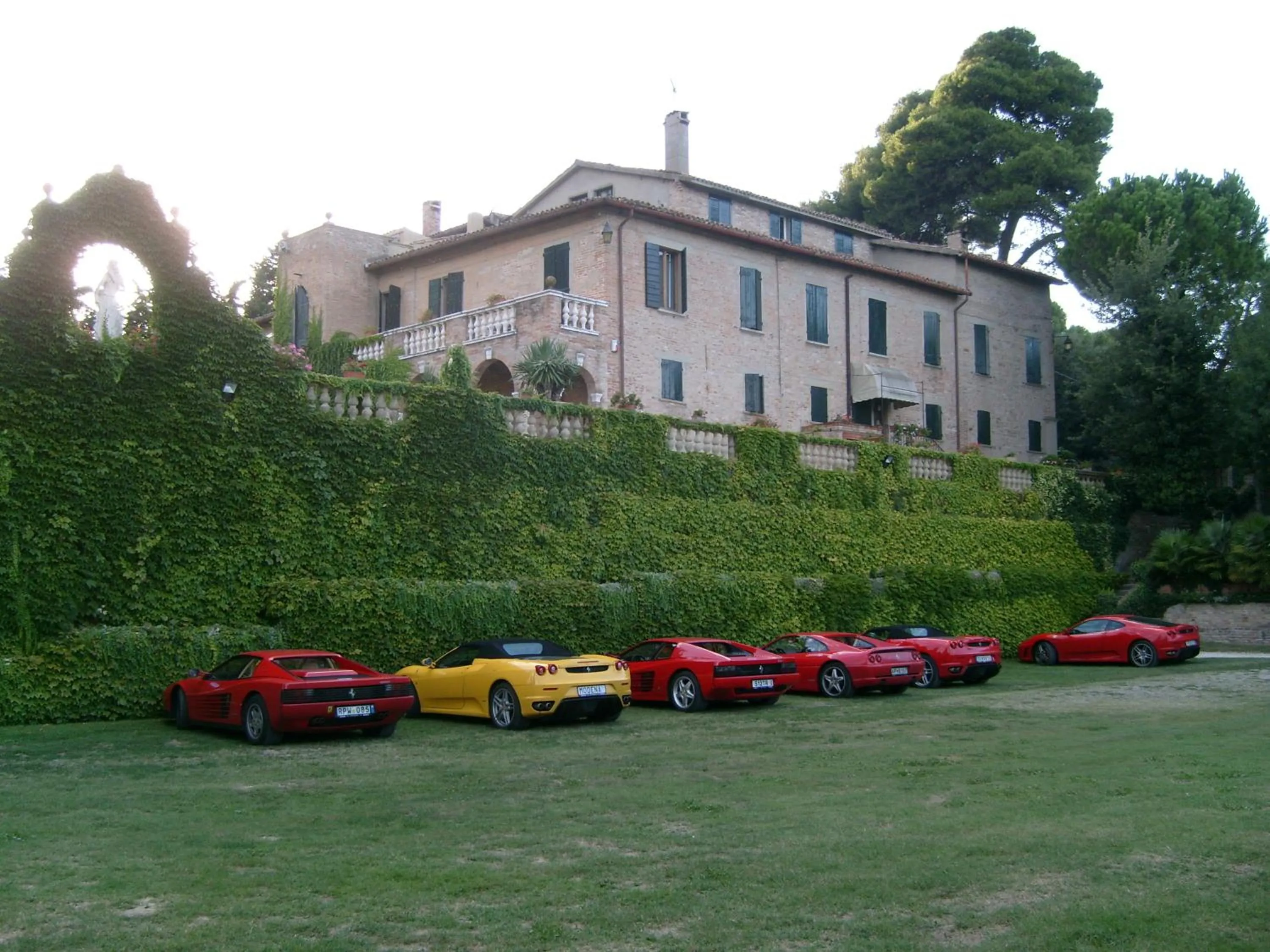 Business facilities in Villa Cattani Stuart XVII secolo