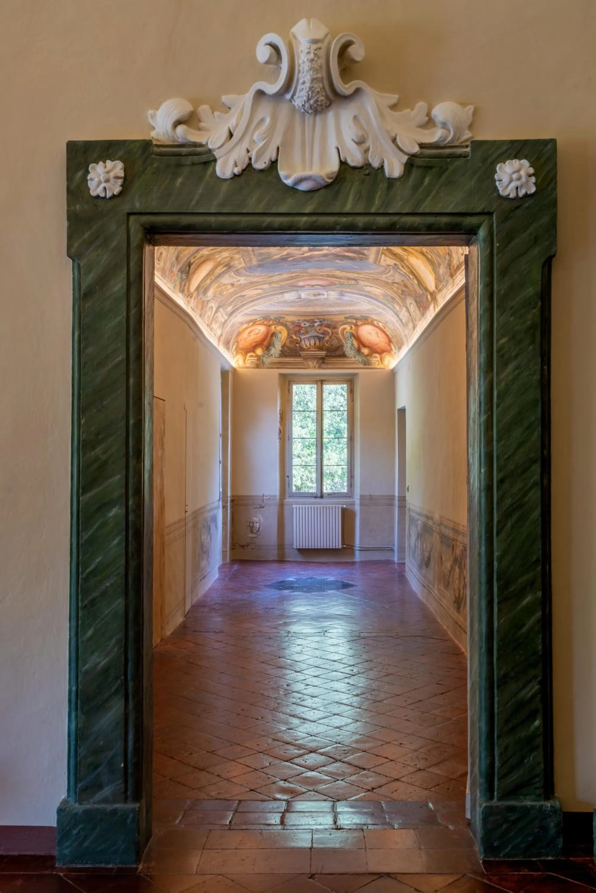 Decorative detail in Villa Cattani Stuart XVII secolo