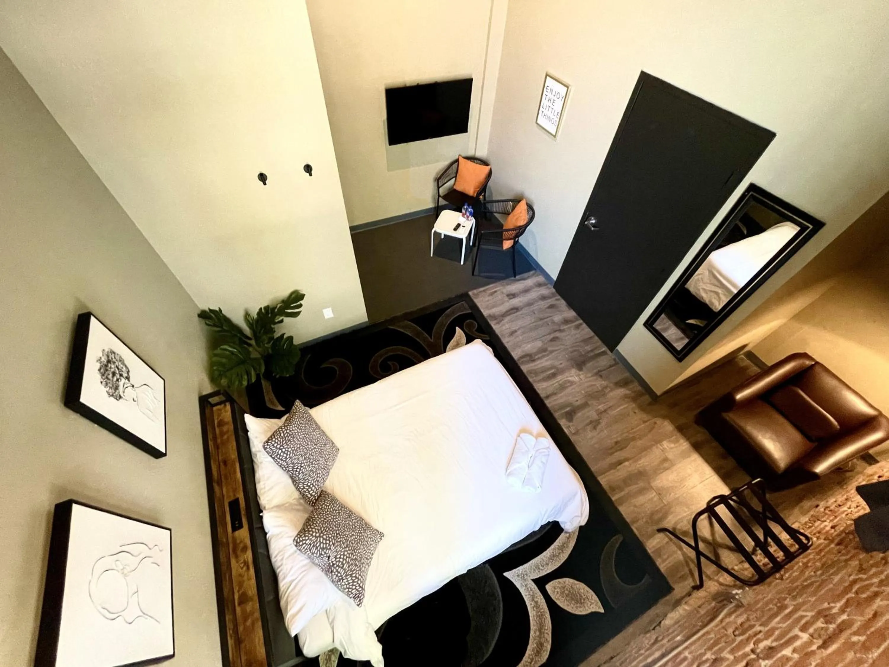 Photo of the whole room, Bed in Boxstel - Modern Stay Hotel Downtown El Paso