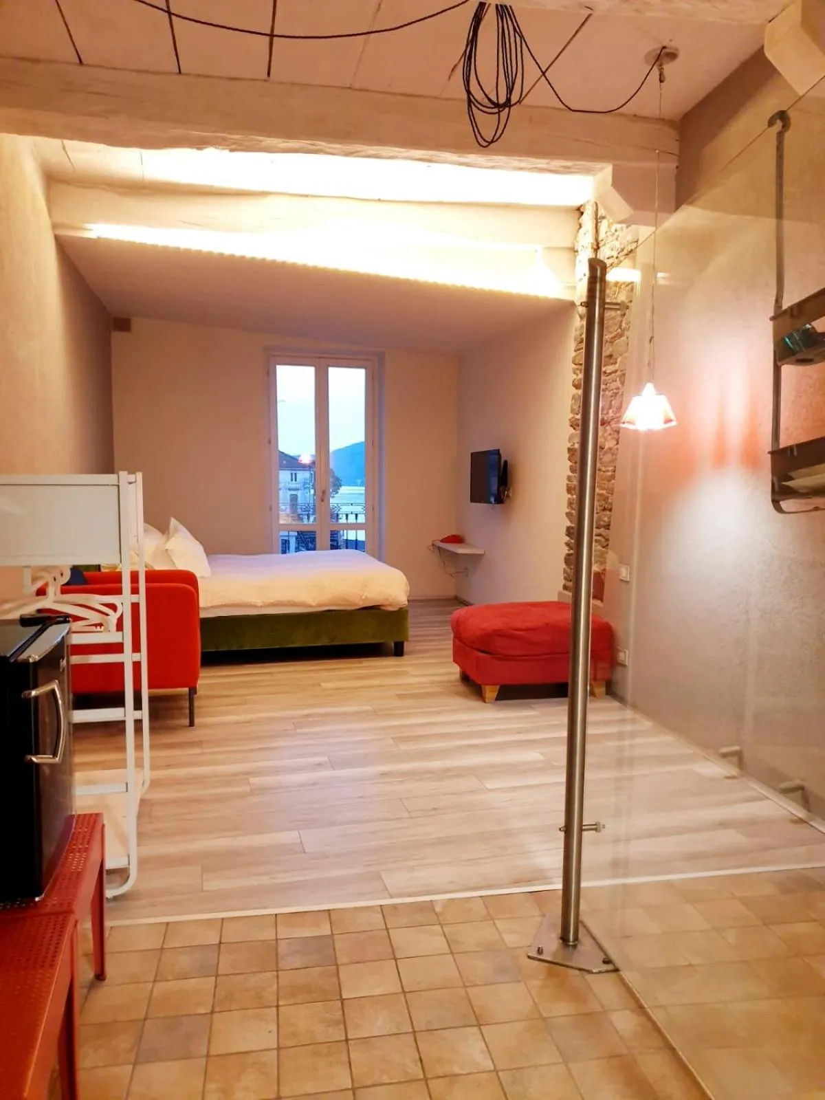 Shower, Bed in Hotel Aracoeli