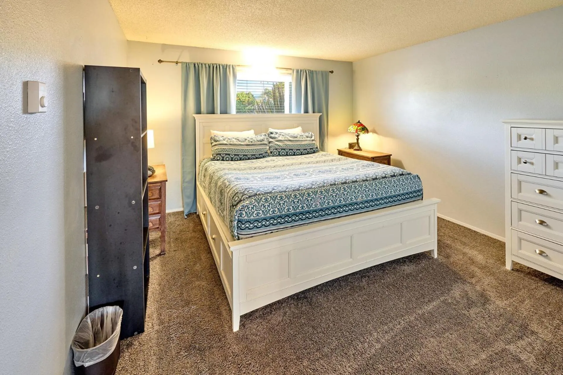 Bedroom in Surftides Plaza Rentals
