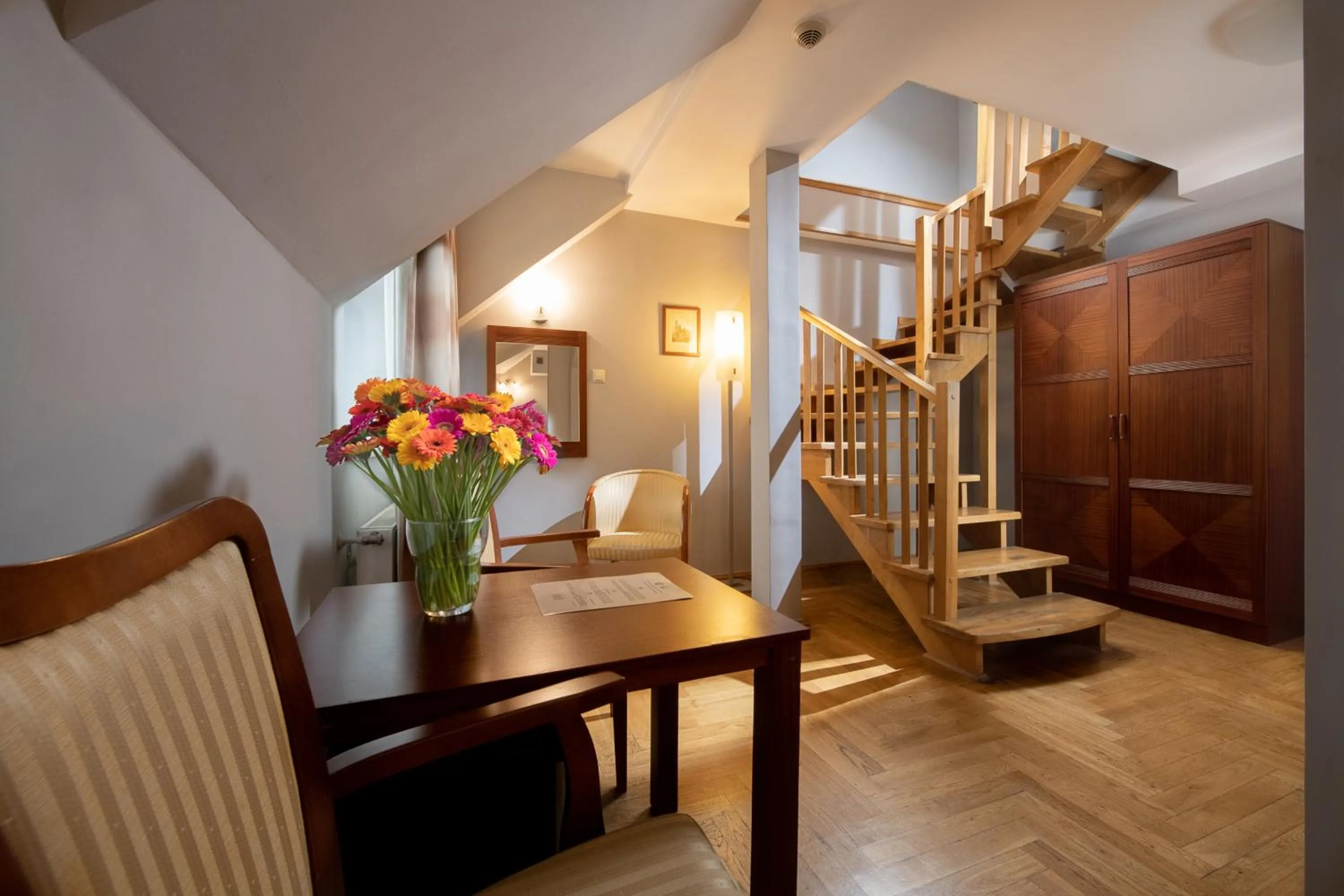 Photo of the whole room in Red Brick Apartments