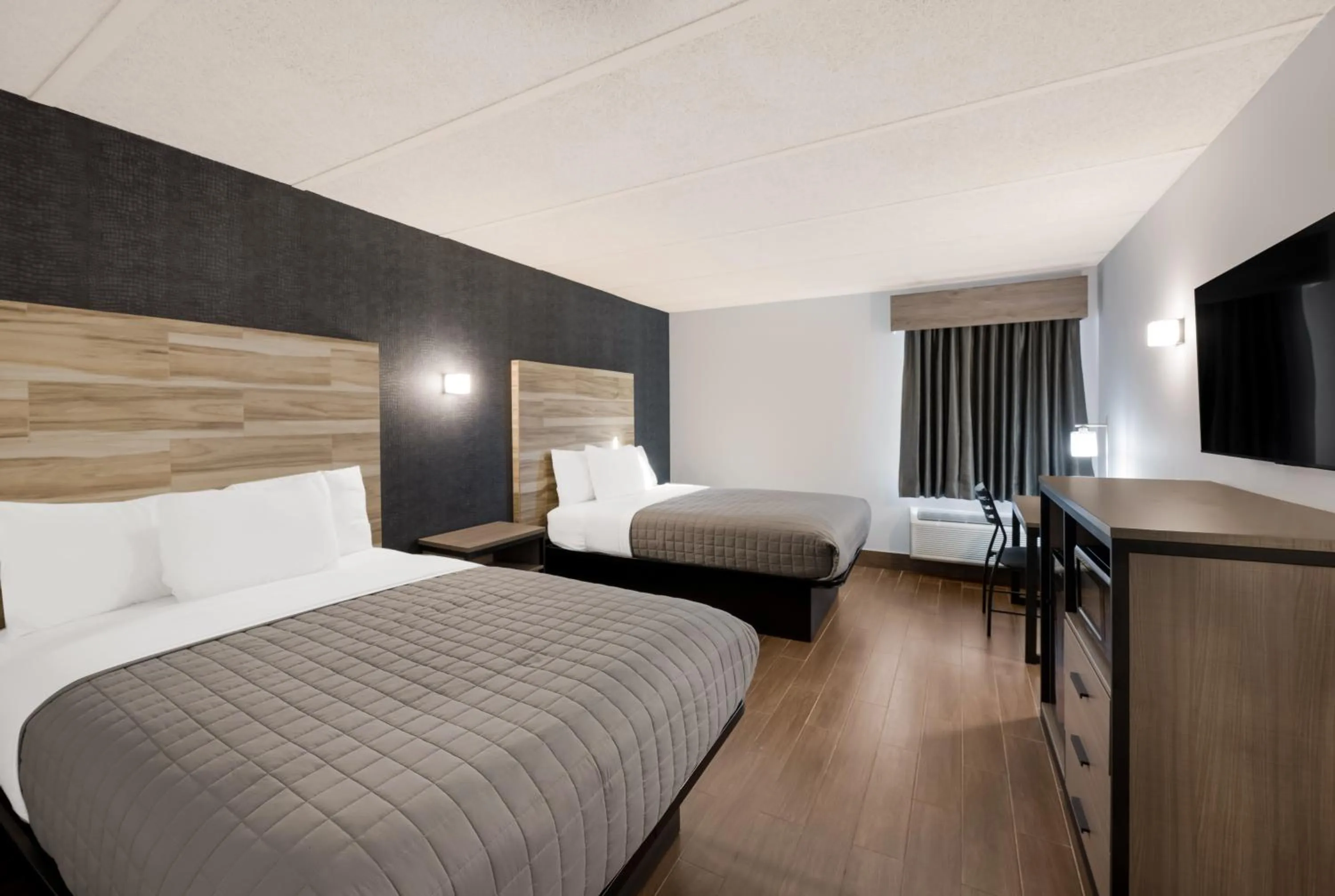 Bed in Essence Express Wayne