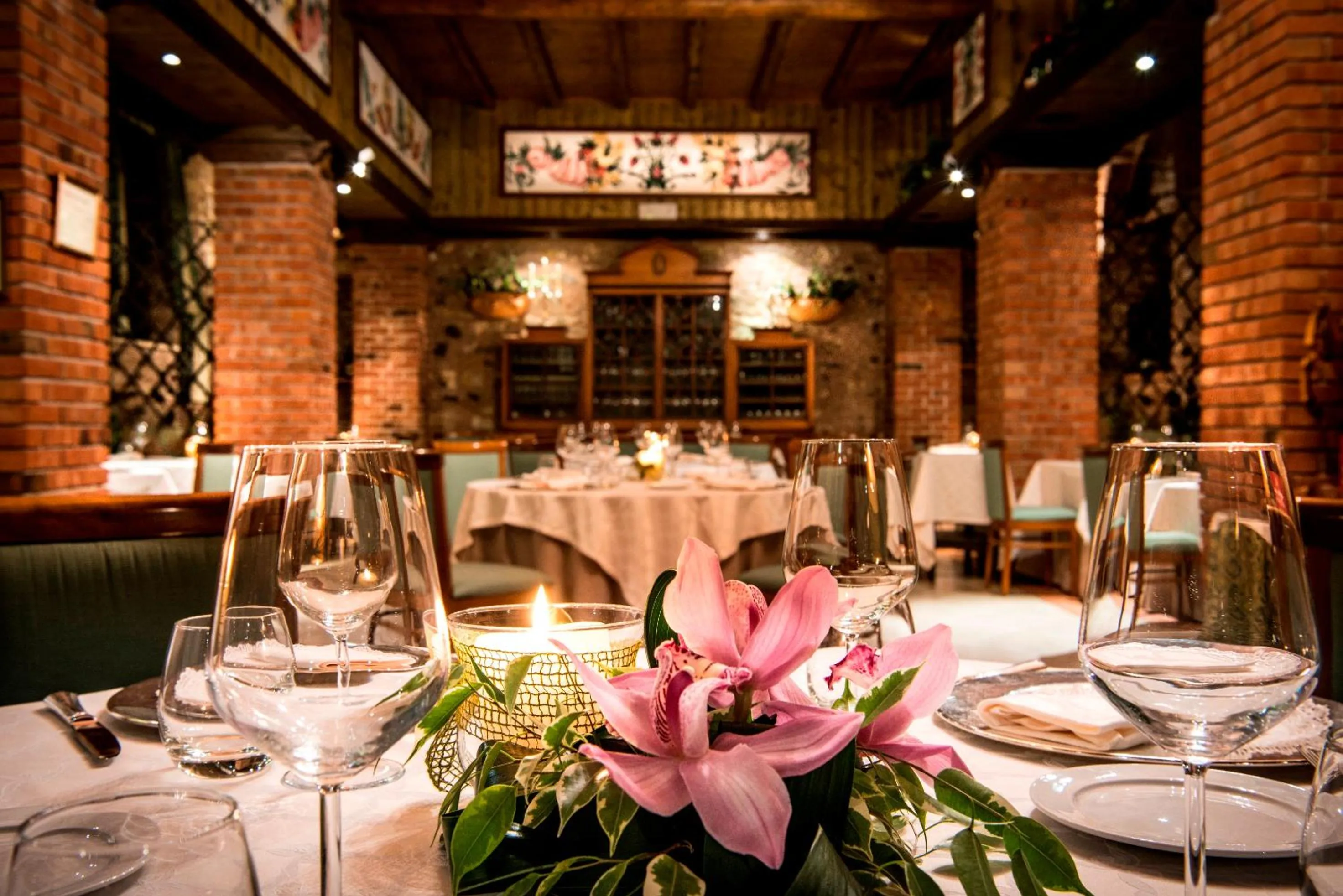 Meals in Relais Abbazia Santa Anastasia Resort & Winery