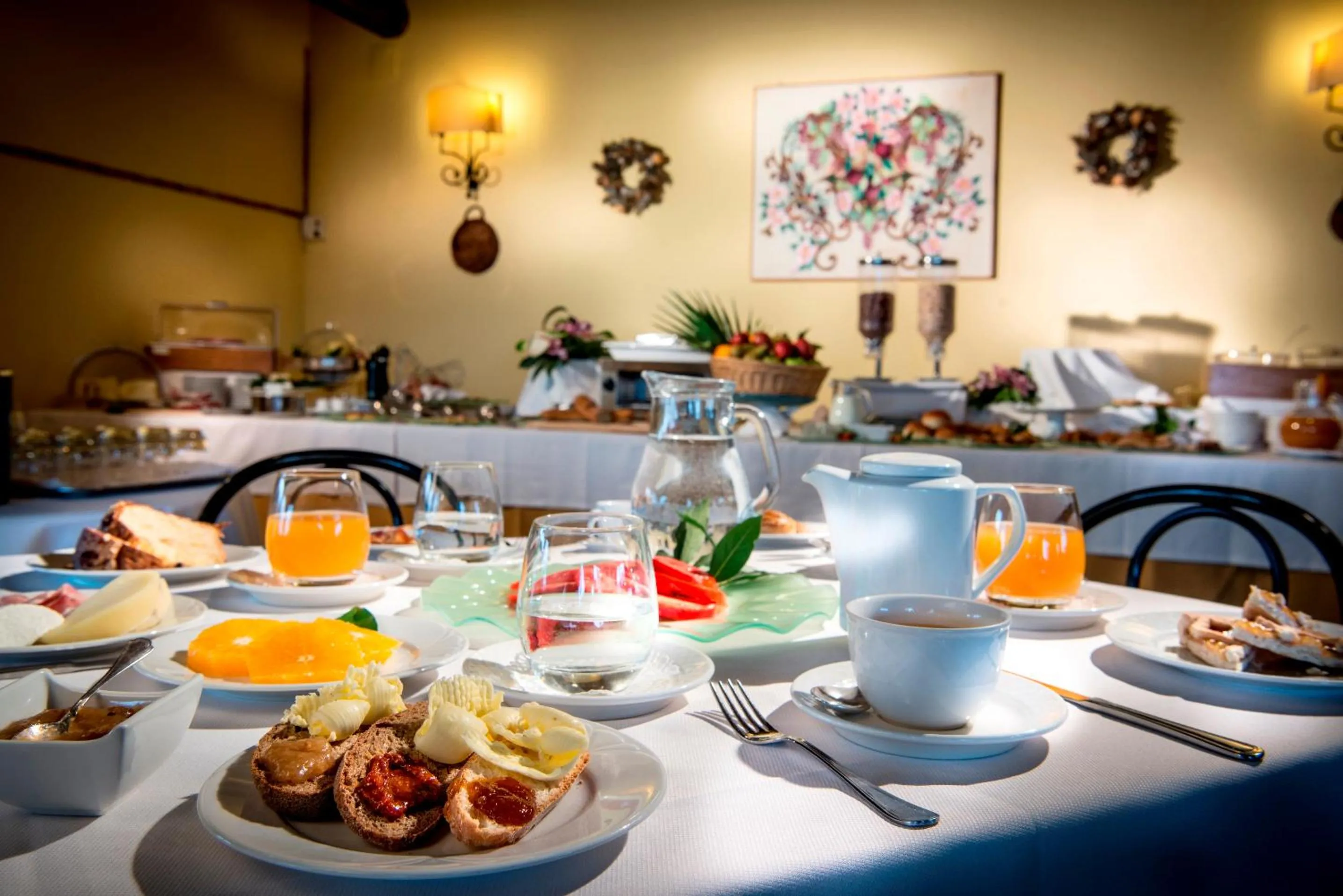 Buffet breakfast in Relais Abbazia Santa Anastasia Resort & Winery