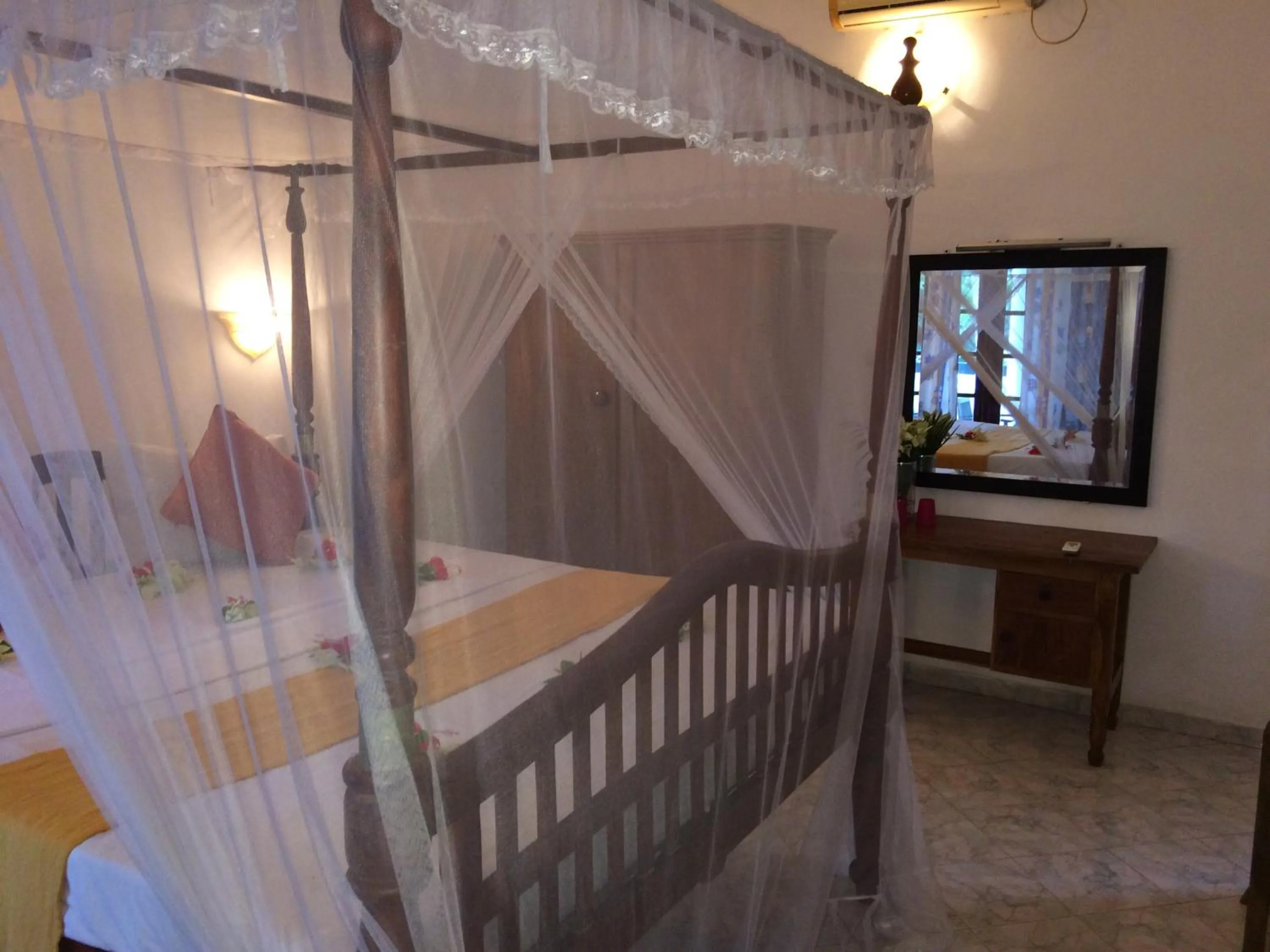 Deluxe Double Room - single occupancy in White Bridge House & Resort