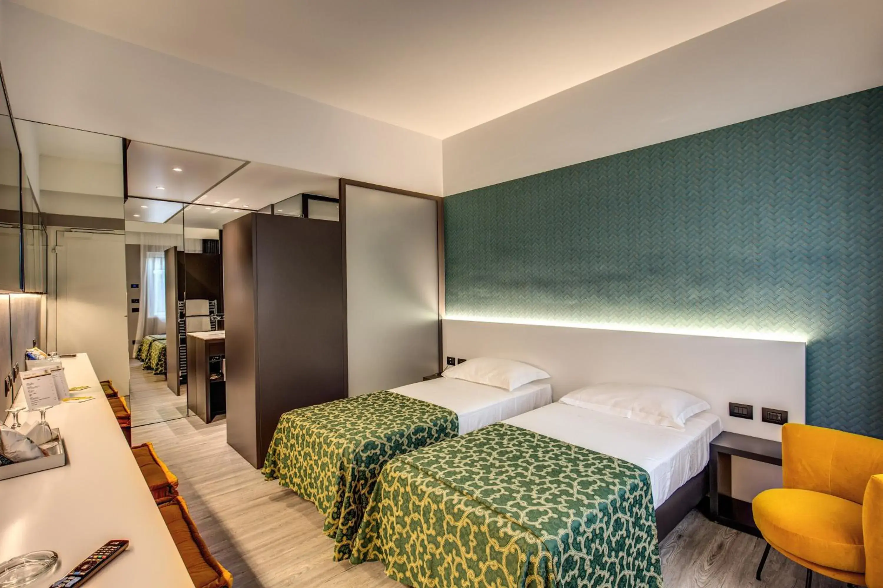 Deluxe Twin Room in Motel Rona Deluxe Twin Room in Motel Rona