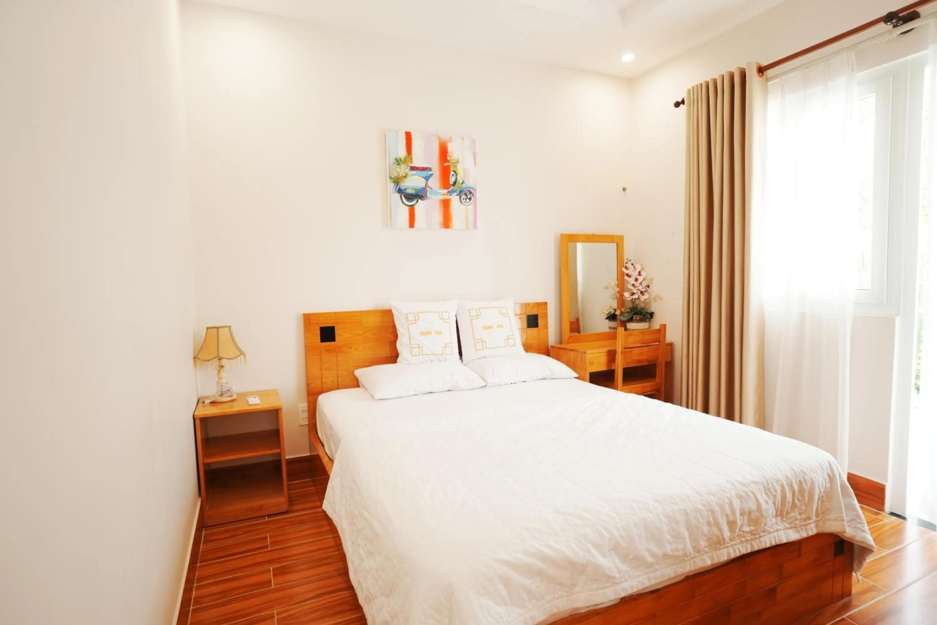 Photo of the whole room in Soho Inn