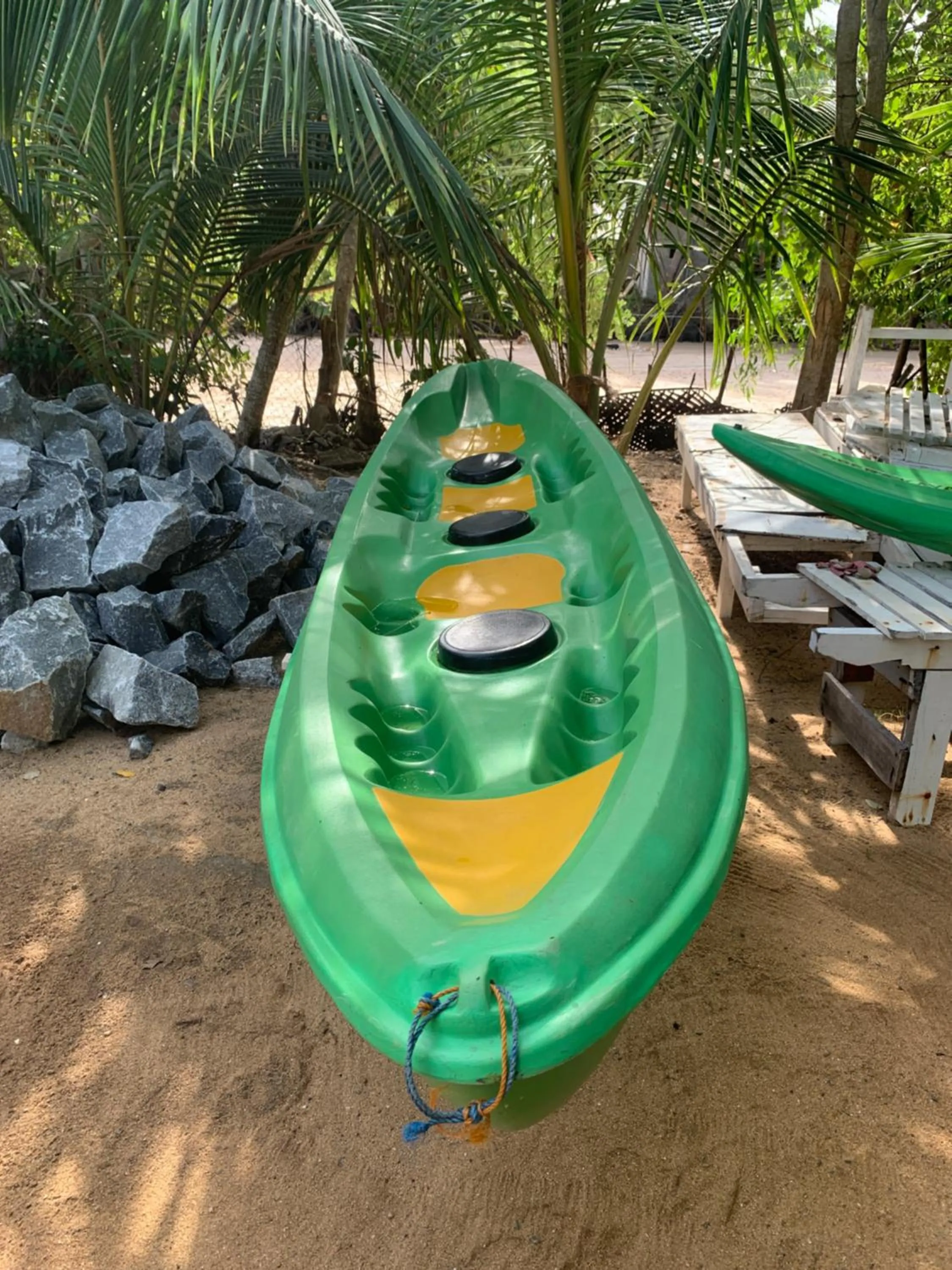 Canoeing in Little Pumpkin Cabanas & seafood restaurant
