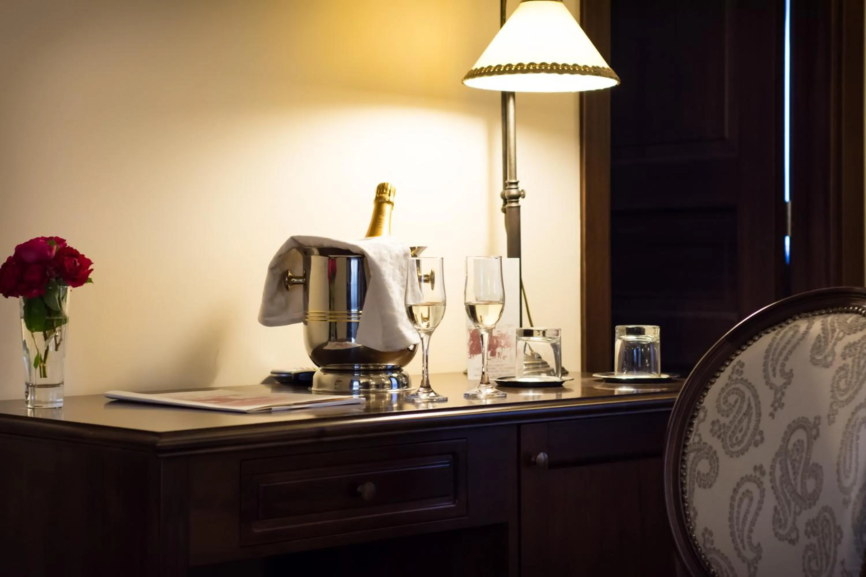 Decorative detail in Antica Stazione