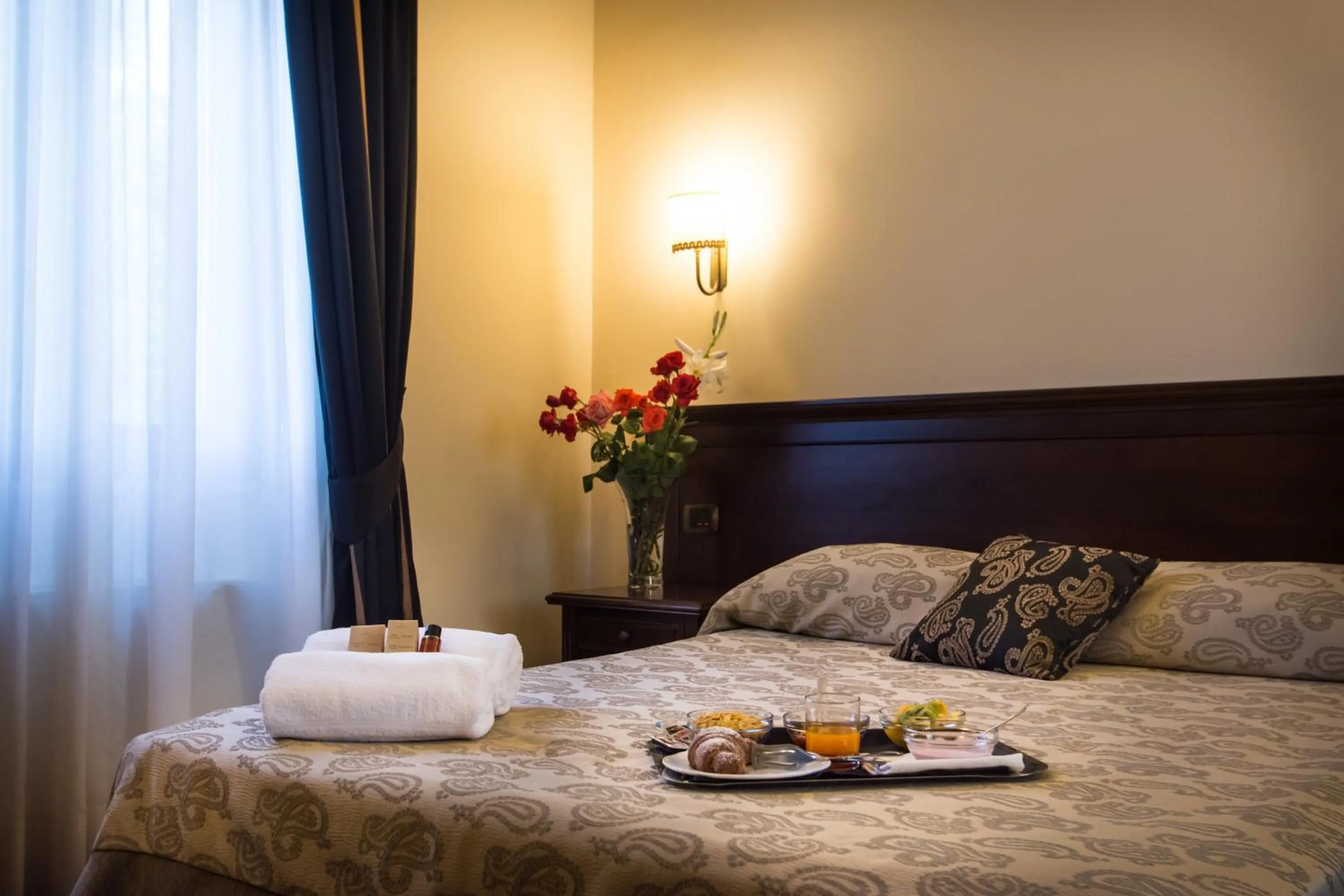 Decorative detail, Bed in Antica Stazione