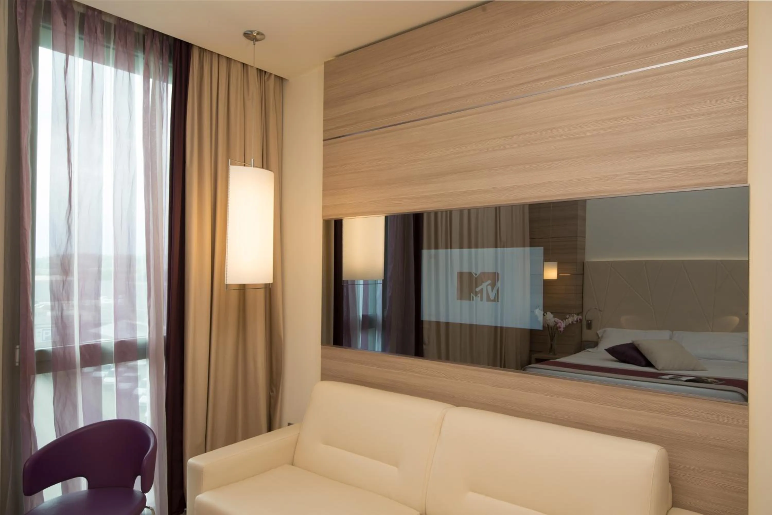 TV and multimedia, Bed in AS Hotel Limbiate Fiera
